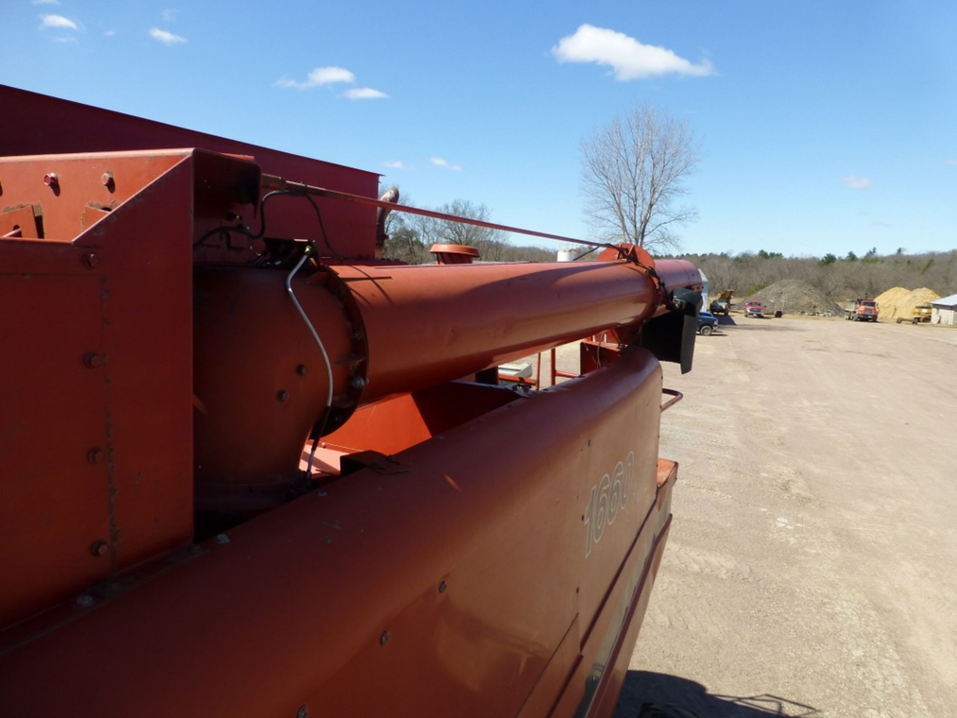 Case IH 1660 Axial-flow 4-wheel assist. Se: 027182. 4,243 hrs, unverified. - Image 27 of 29