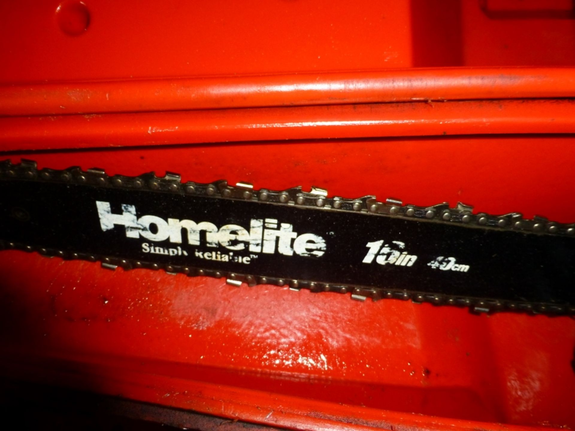 HomeLite 33 cc chainsaw w/ 16" bar - Image 3 of 3