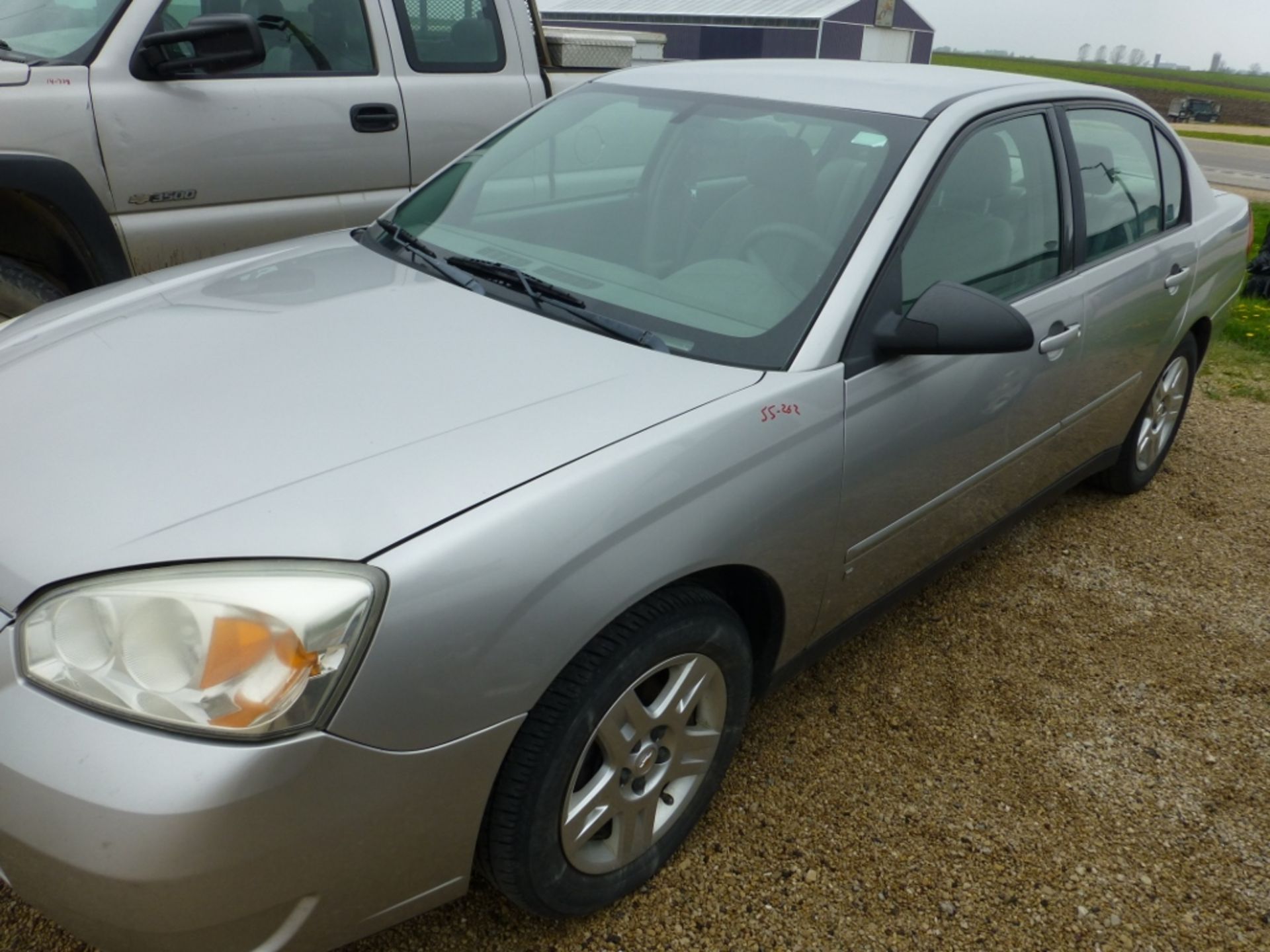 2008 Chevy Malibu, 4 door, Sedan, Silver, automatic transmission, 180,199 miles, unverified.  Tire - Image 23 of 26