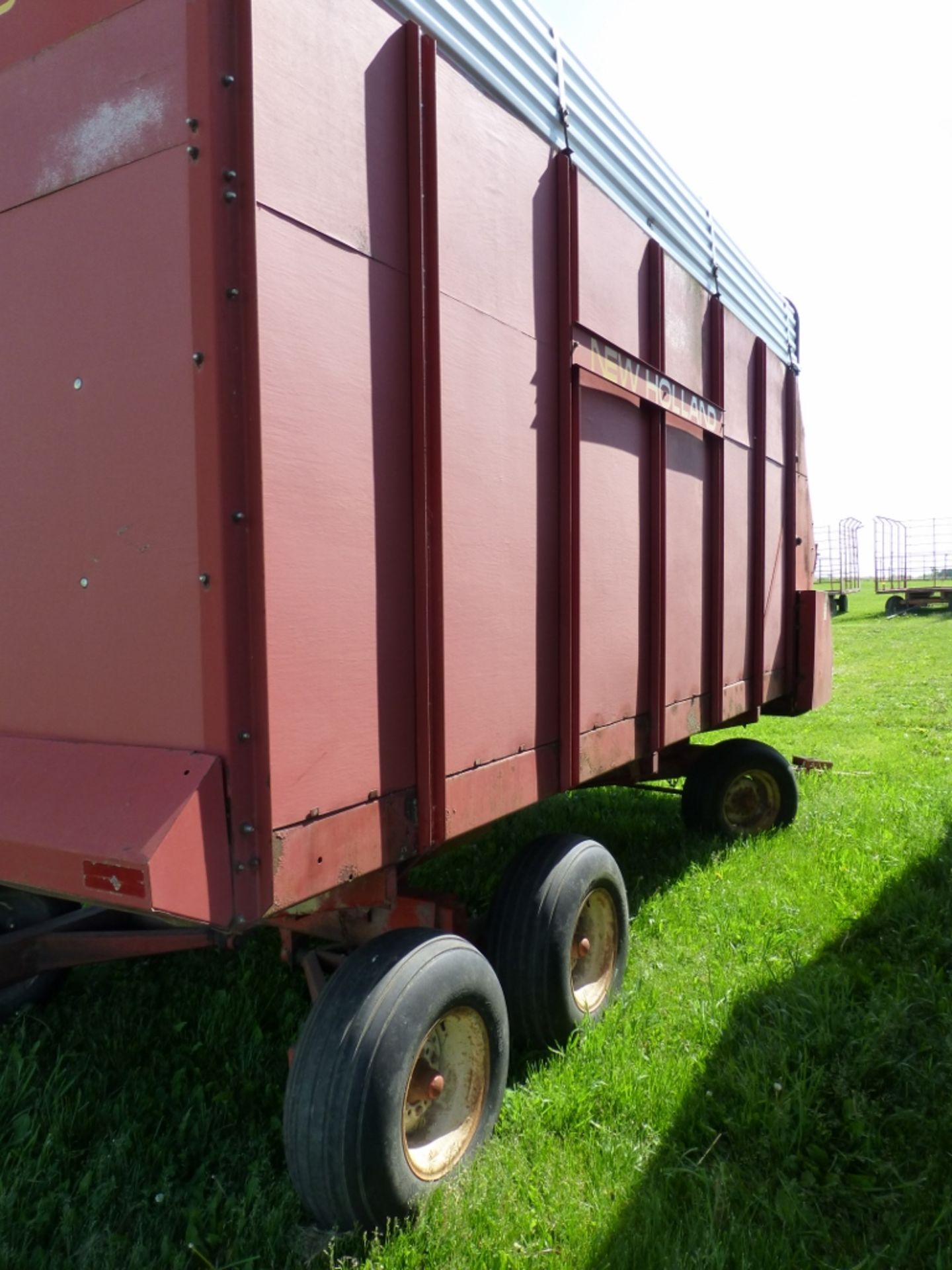 New Holland 716 forage box with Kory 6278 gear. SE:202029 - Image 4 of 19