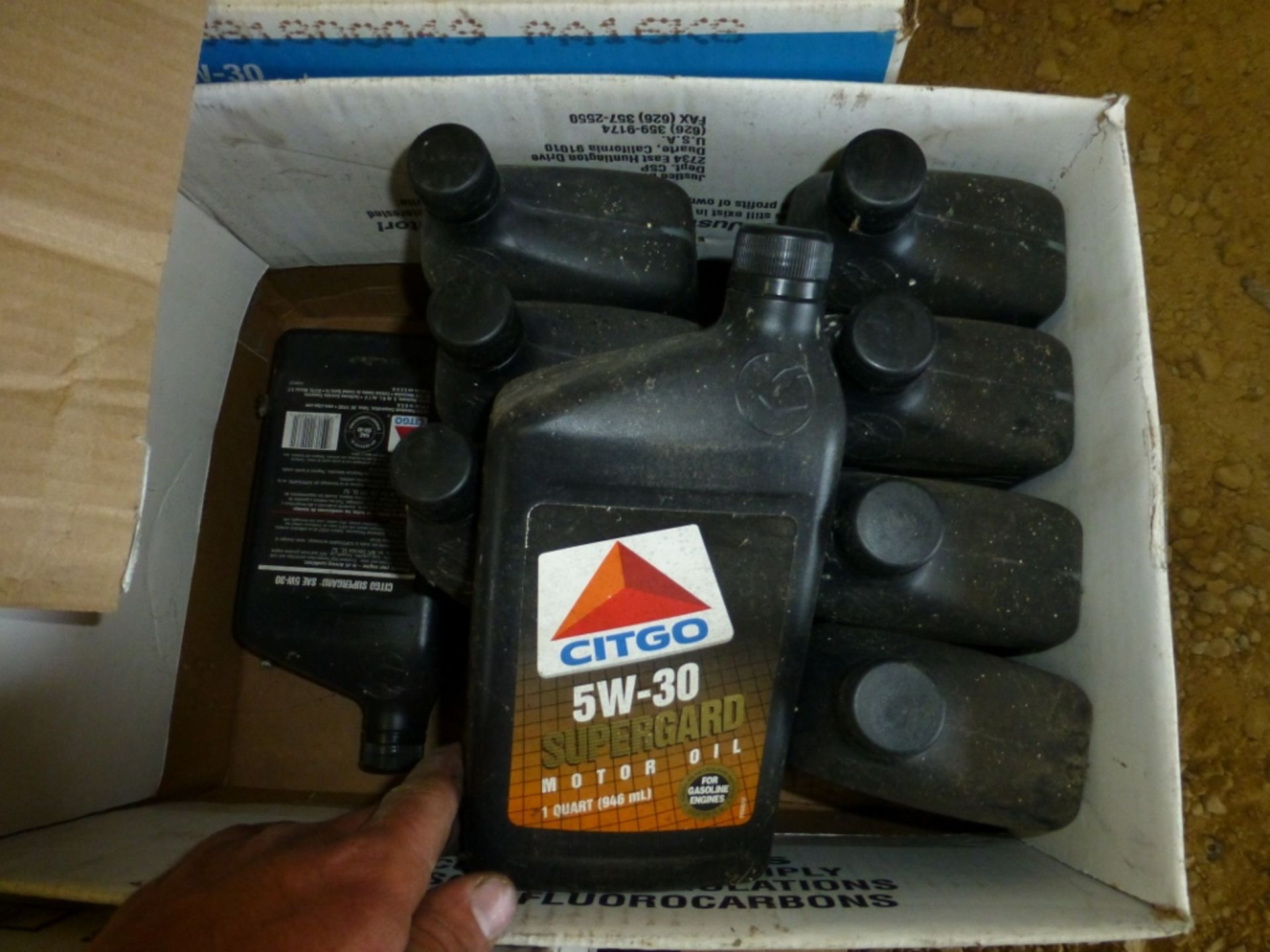 Several boxes of 5-30 engine oil and wiper blades - Image 3 of 5