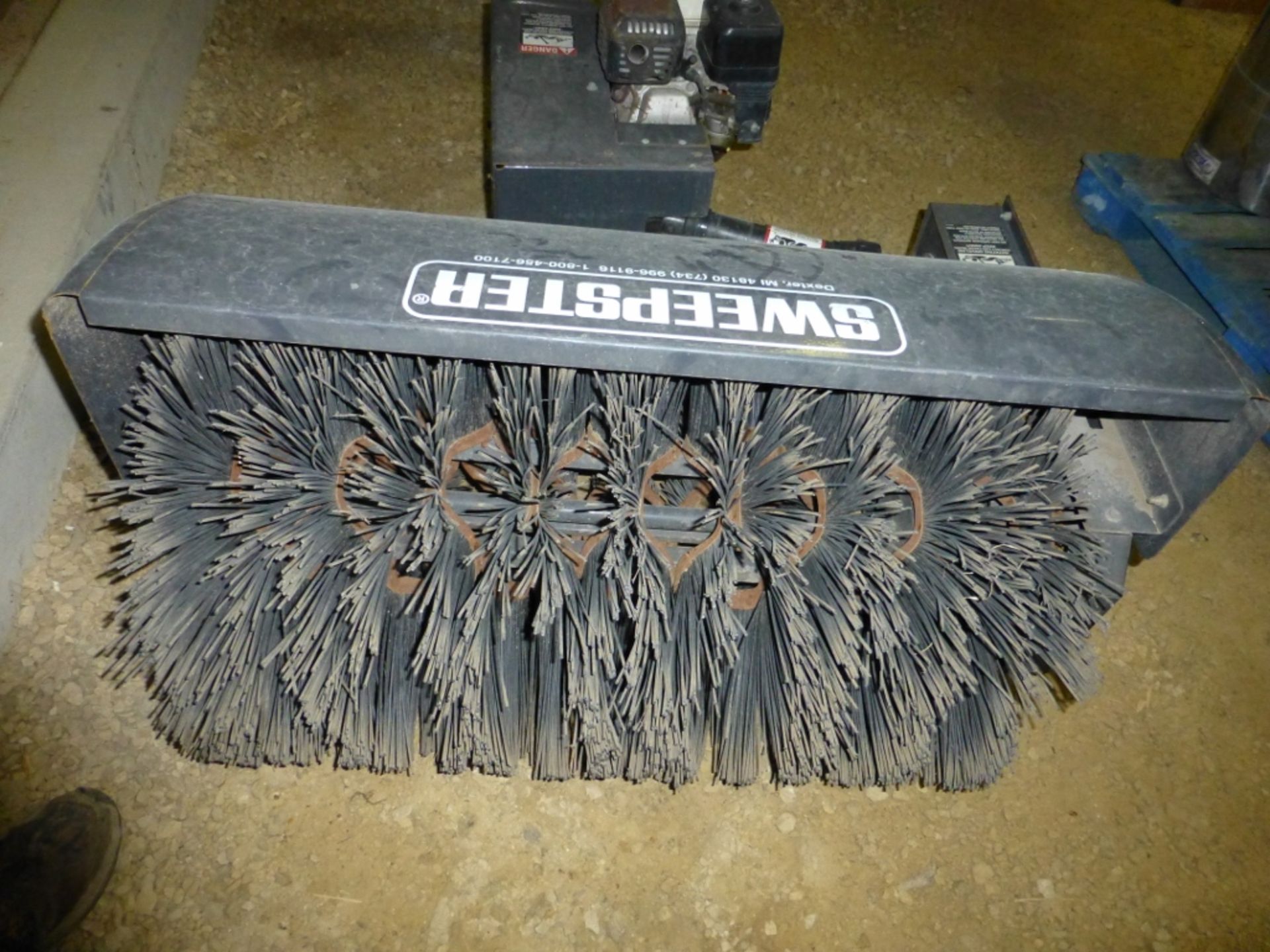 Sweepster 3ft power broom with Honda 5.5 Gx160 engine - Image 6 of 6
