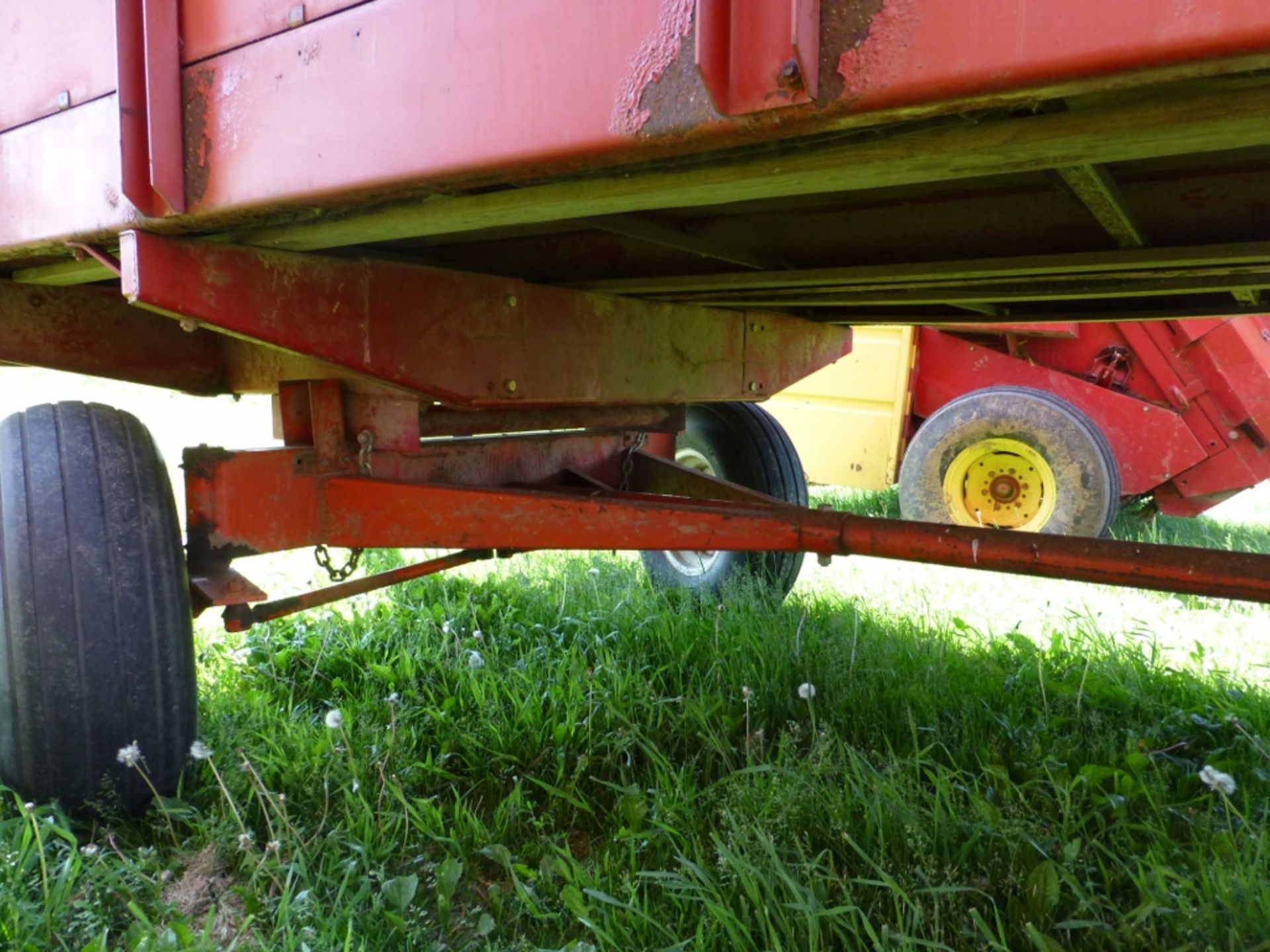 New Holland 716 forage box with Kory 6278 gear. SE:202028 - Image 15 of 18