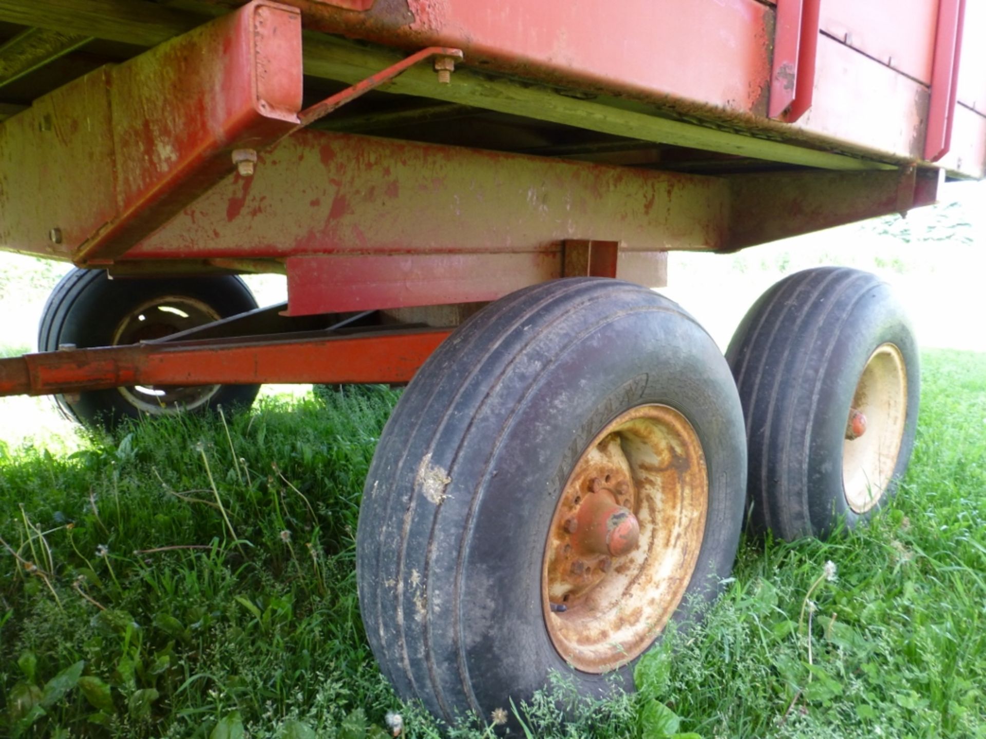 New Holland 716 forage box with Kory 6278 gear. SE:202028 - Image 14 of 18