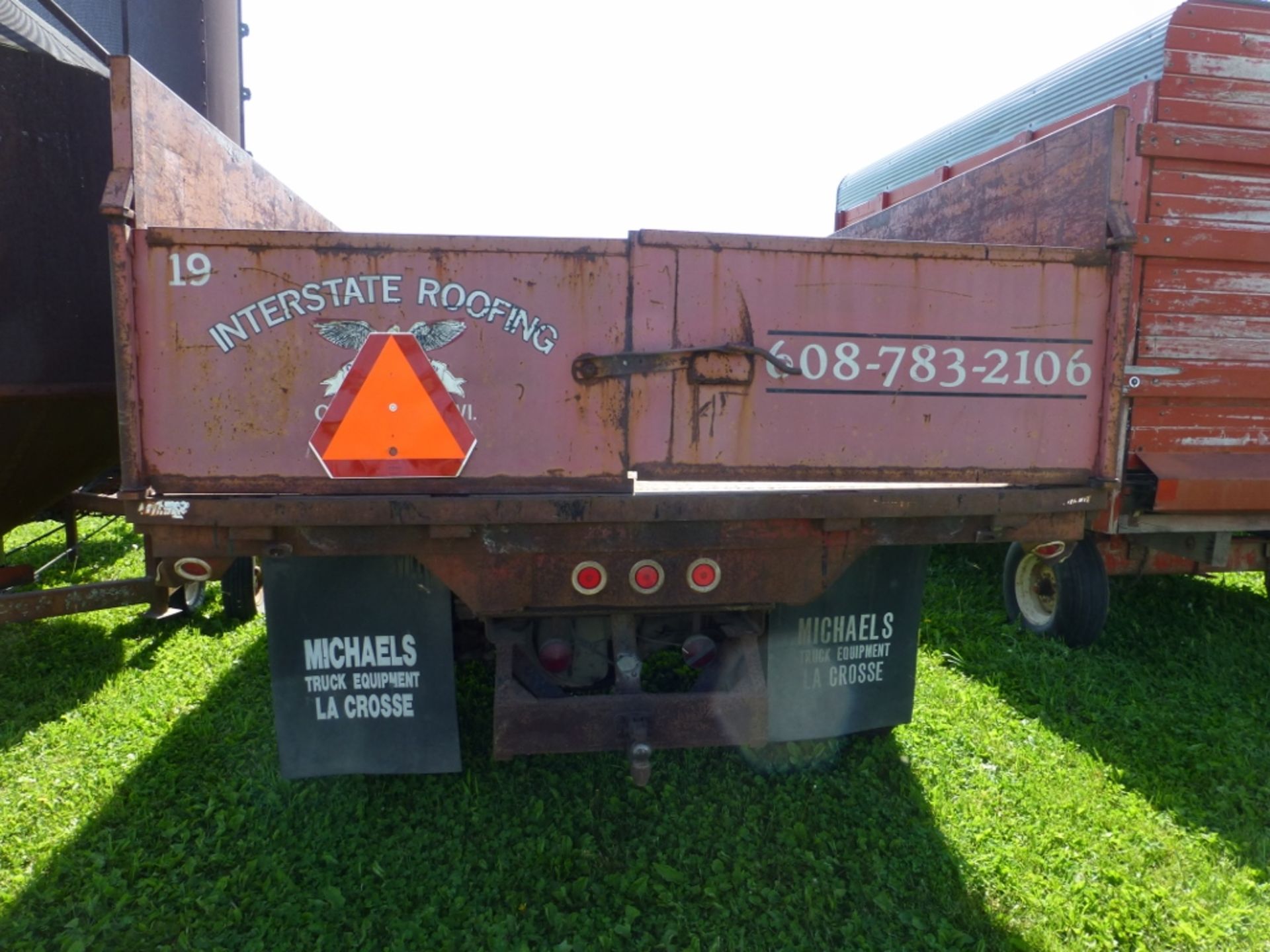 Homemade 15' trailer type dump box - Image 10 of 15