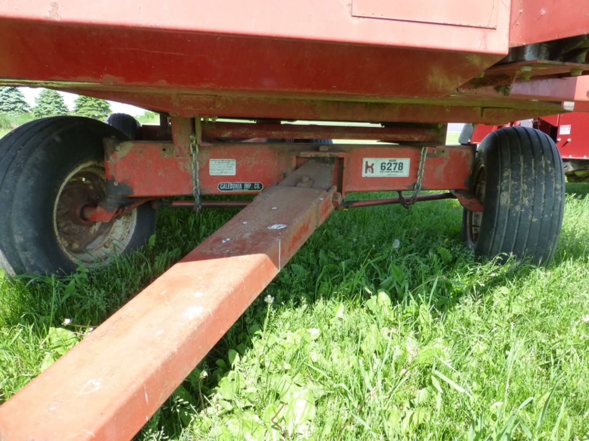 New Holland 716 forage box with Kory 6278 gear. SE:202029 - Image 9 of 19