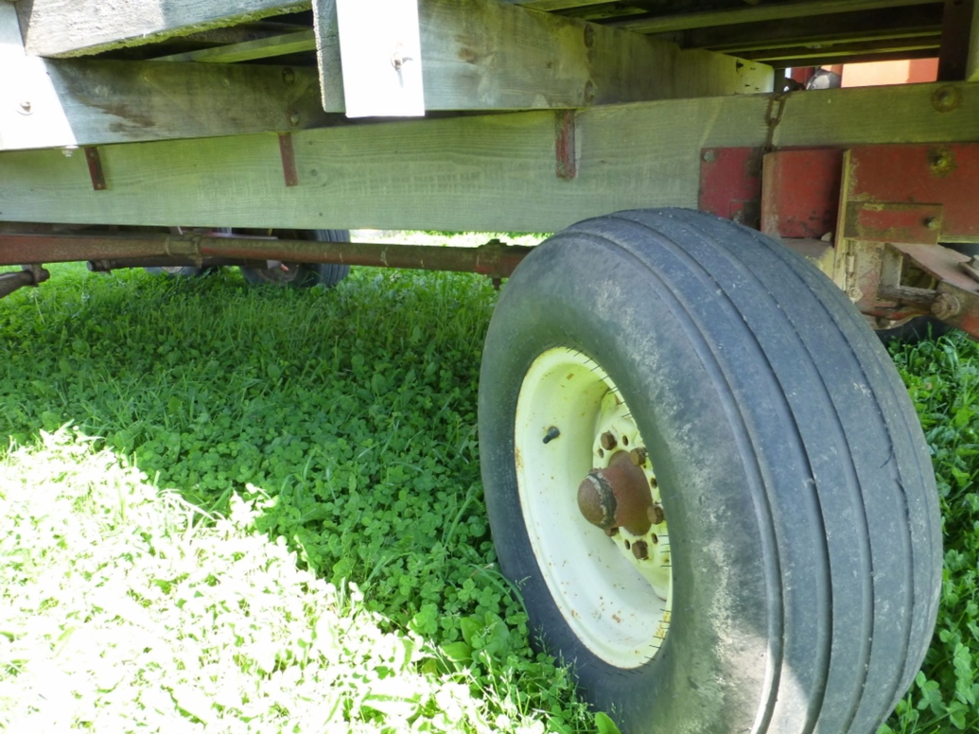 Gehl 970 forage box with Kory 6278 running gear - Image 12 of 17