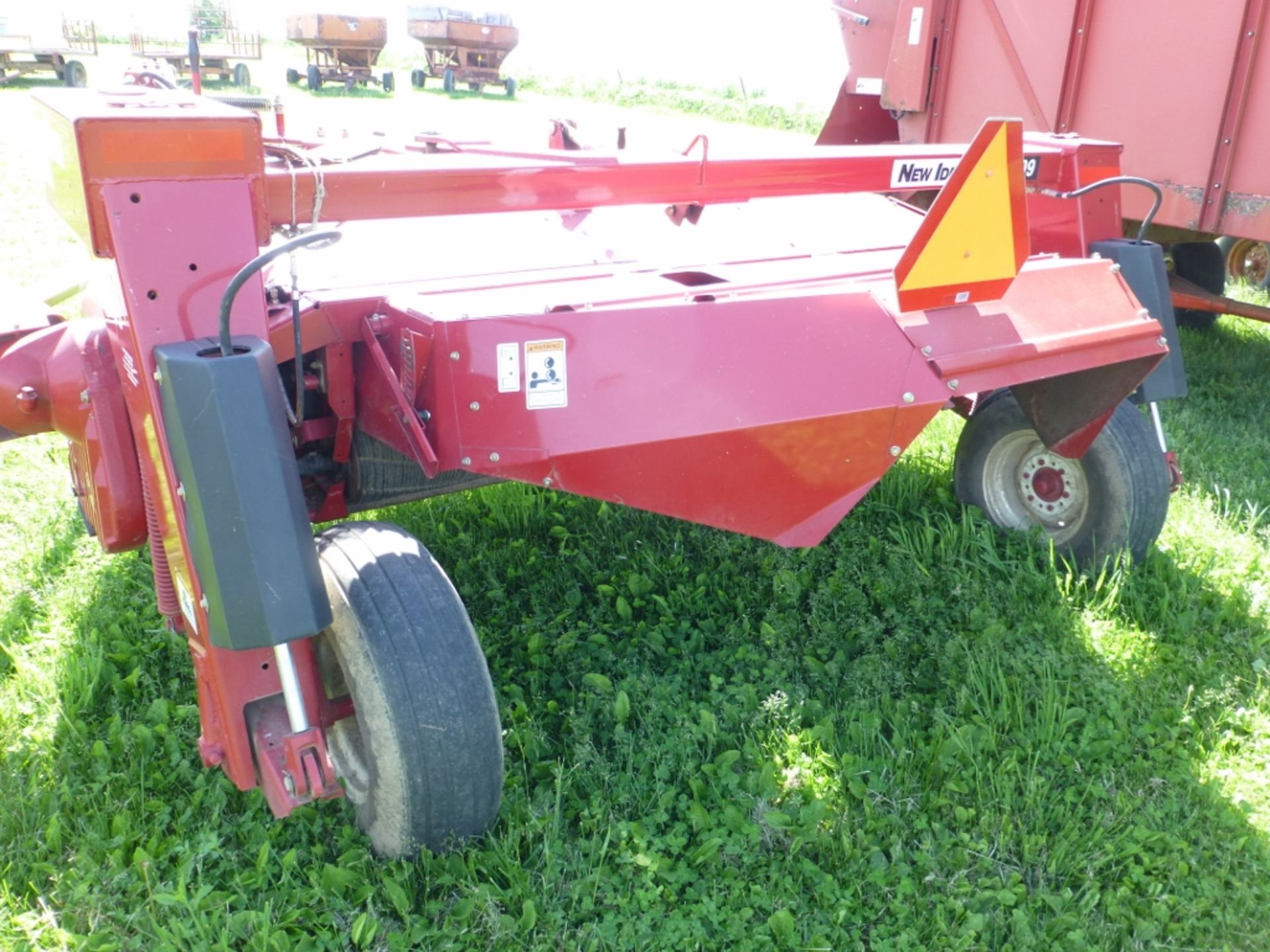 New Idea 5209 9' discbine, with rubber rolls - Image 10 of 14