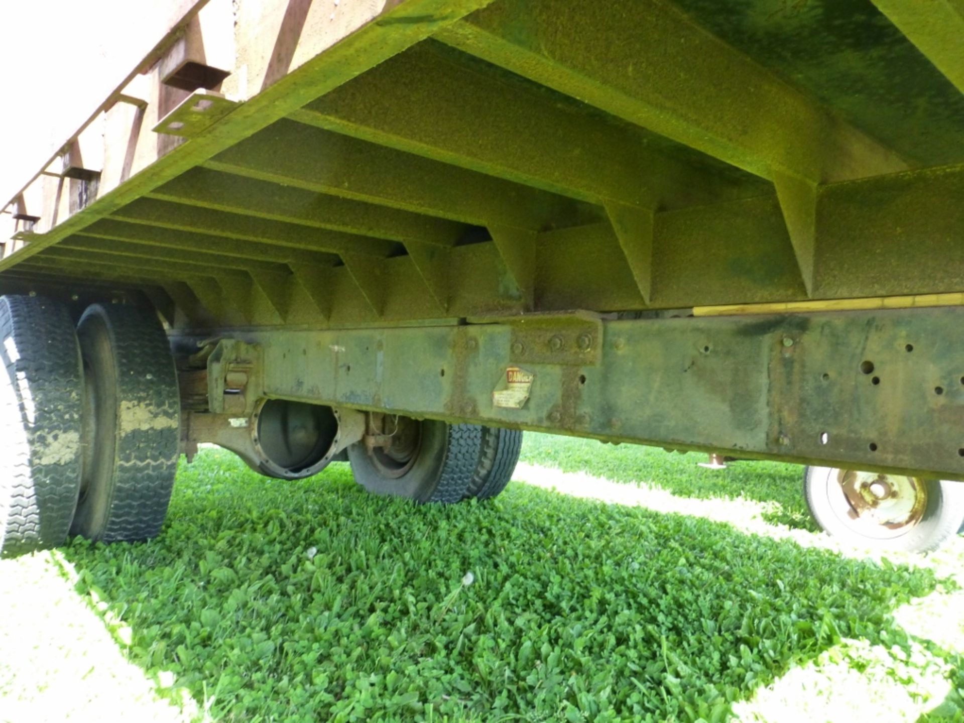 Homemade 15' trailer type dump box - Image 14 of 15