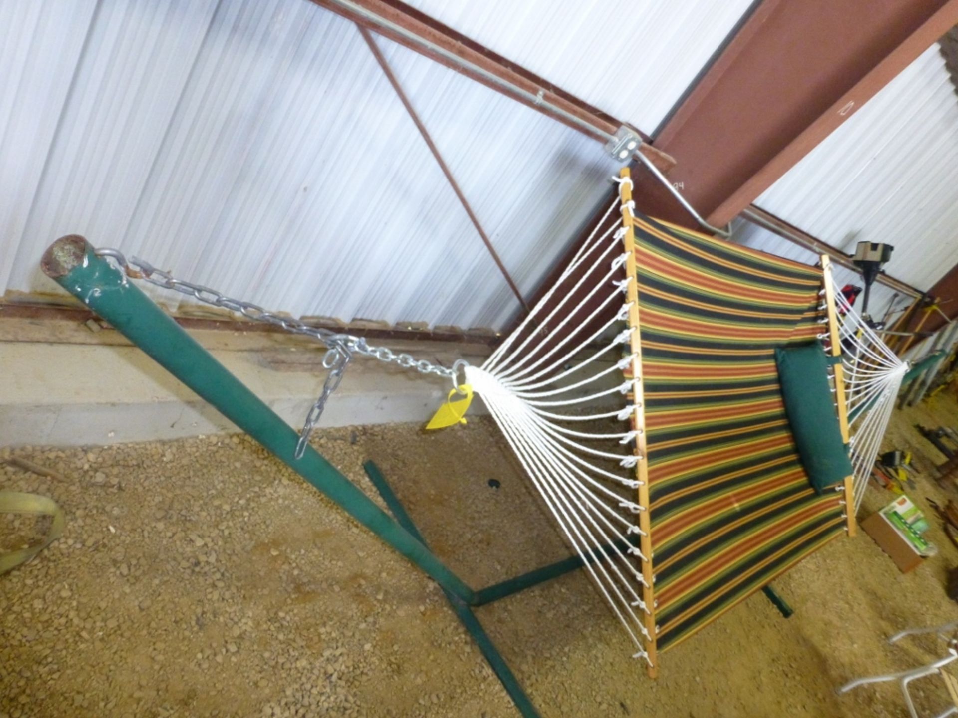 Free standing hammock - Image 3 of 3