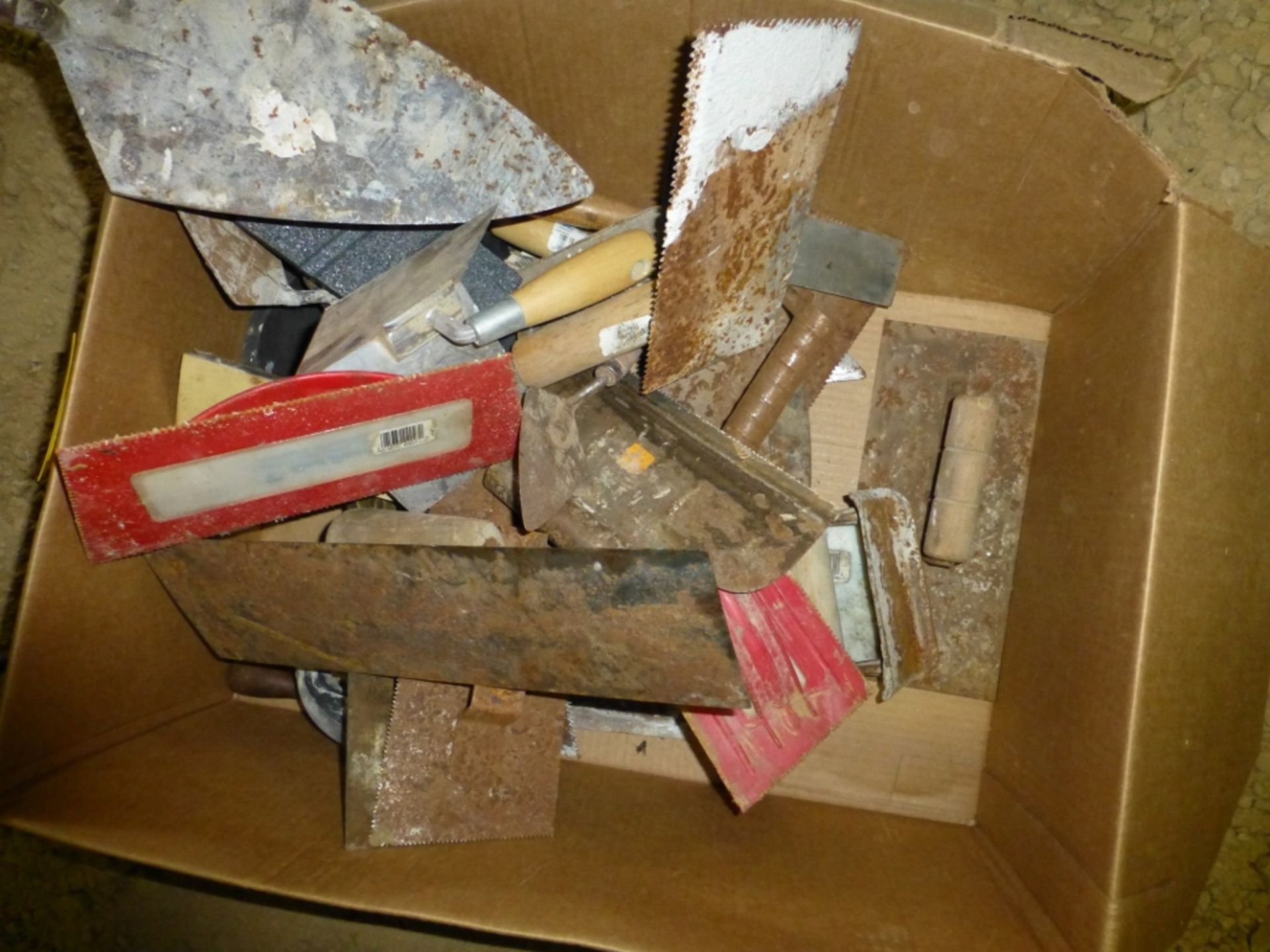 Box with assortment of trowels - Image 2 of 2
