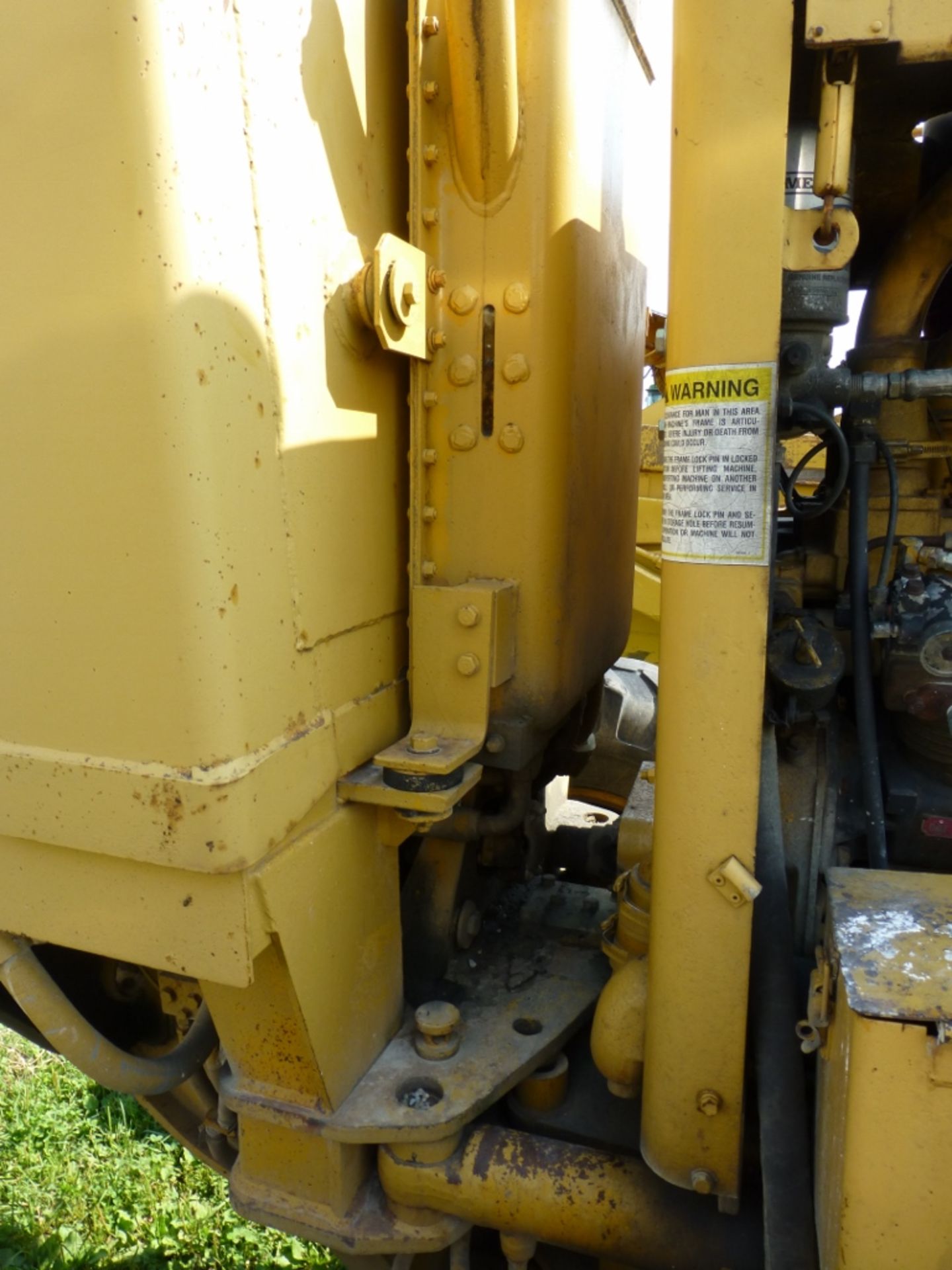 Caterpillar 120G motor grader with 13'10" moldboard se:87v871. Power shift. 7720 unverified hrs. - Image 5 of 27