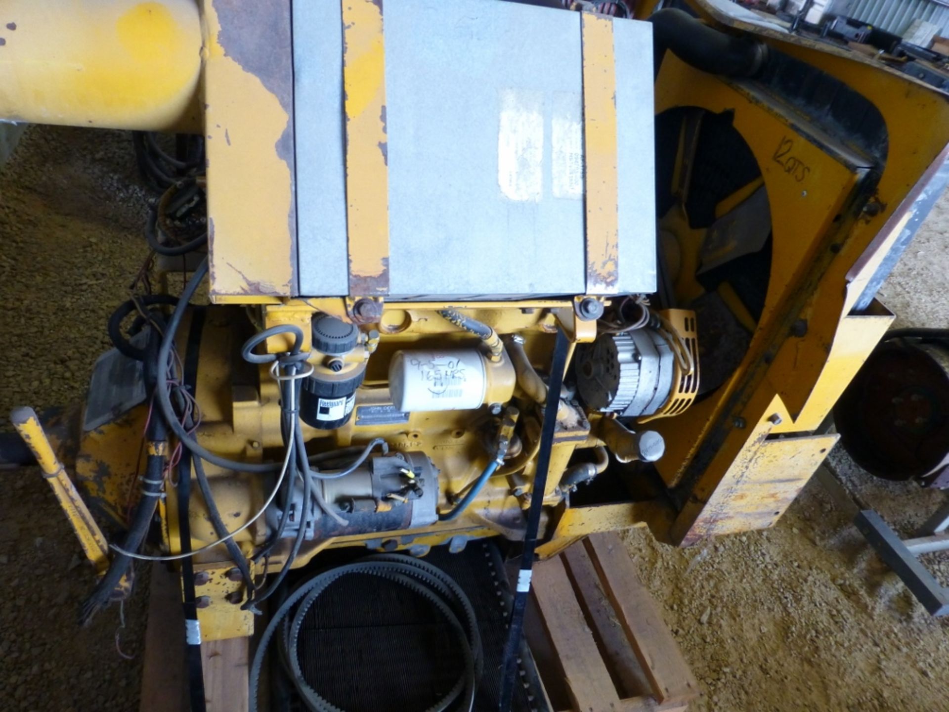 John Deere 4 cyl dsl with twin disk clutch Se:t04045t567999, unknown condition. - Image 7 of 10