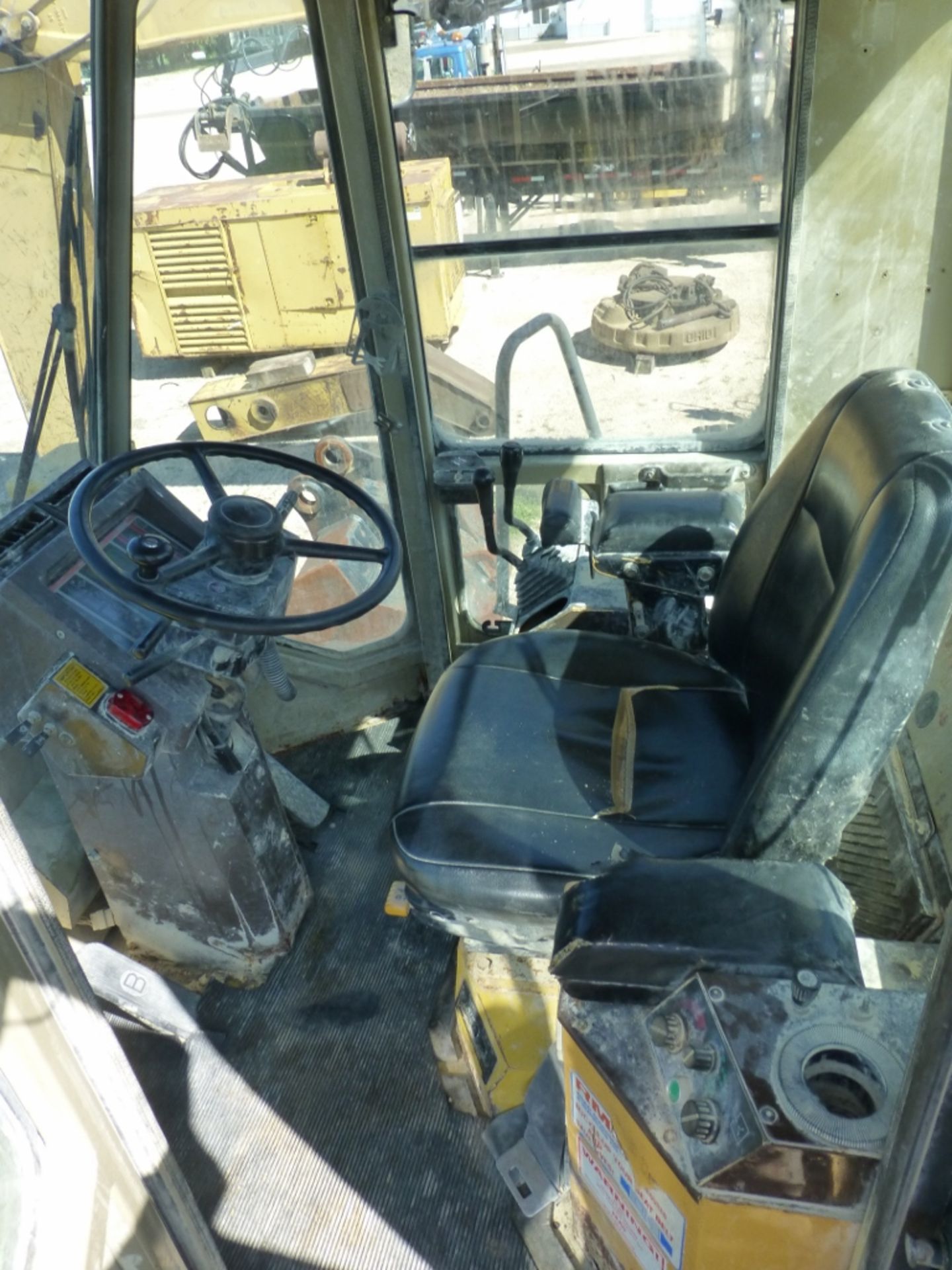 Komatsu WA 500-1LE wheel loader, 11' bucket, se: A61011. Shows 10336 hrs. unverified. - Image 14 of 30