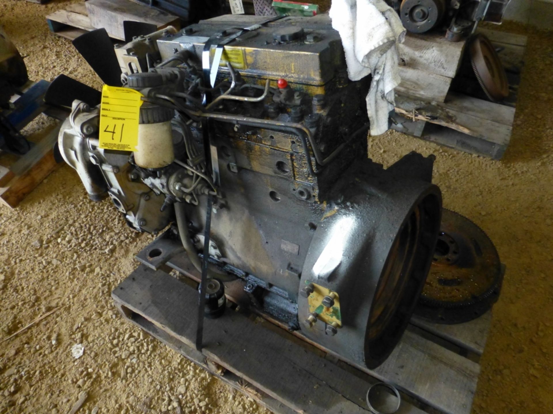 Caterpillar 106Hp, 4 cyl diesel engine. SE: 5hk08070, unknown running condition - Image 4 of 9