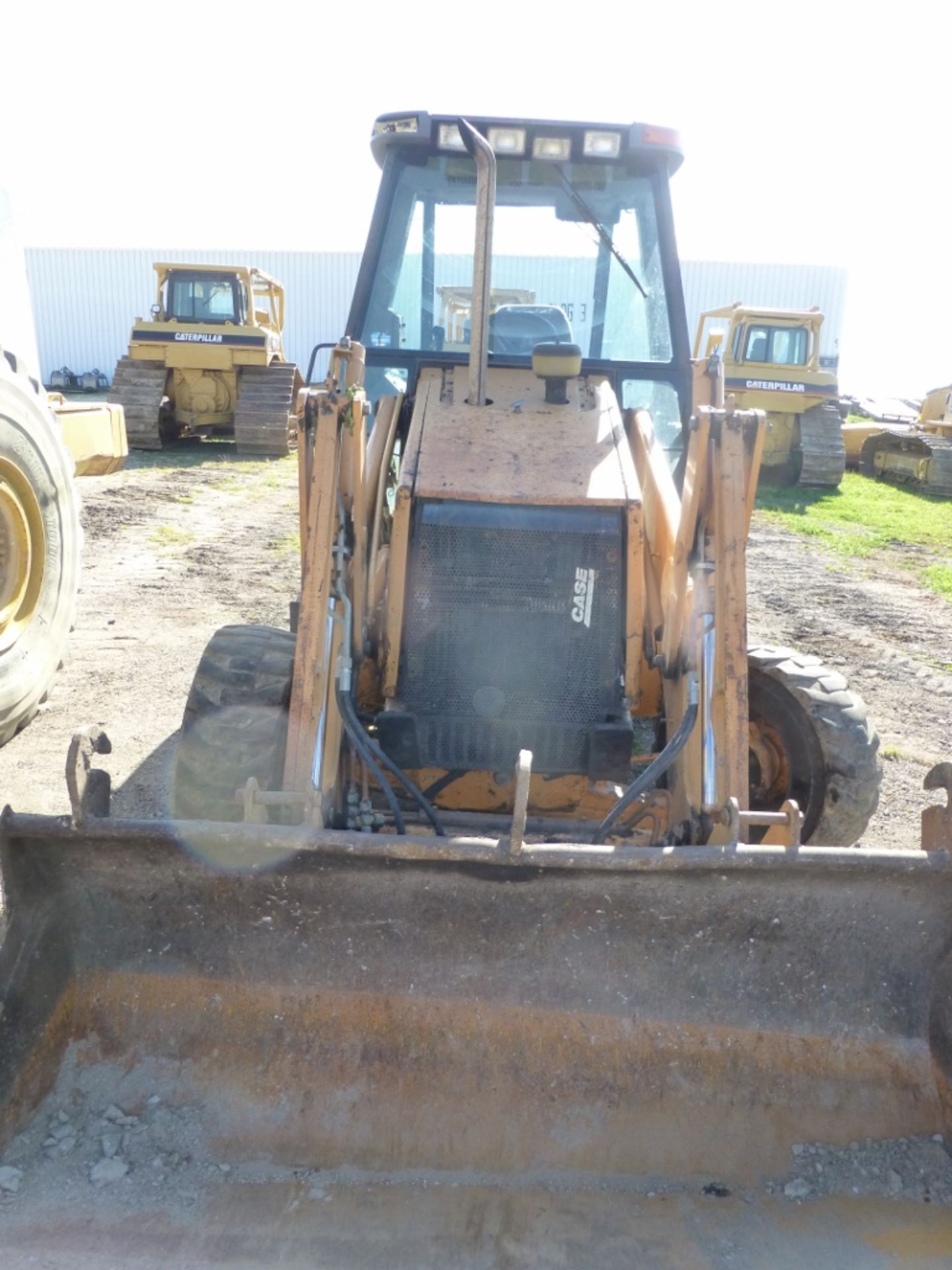 Case 570 LXT loader tractor with box scraper, missing left cab door, 8586 unverified hrs, front - Image 3 of 17