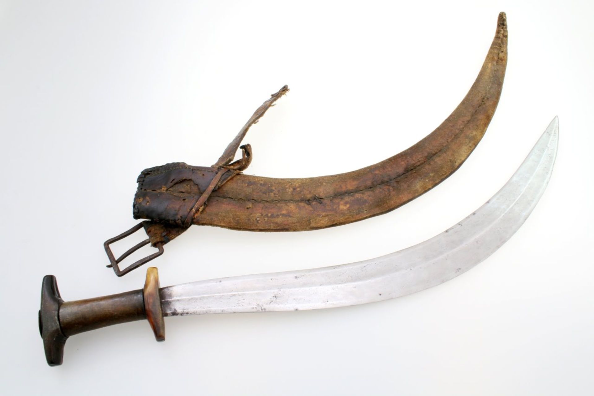 Äthiopien - Abessinische "Shotel" 19. Jahrhundert Stark gepfeilte, vierfach konkave Klinge mit