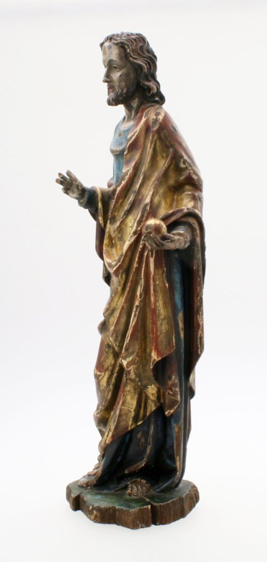 Apostelfigur im Stil um 1430 Auf Naturplinthe stehender Heiliger, über dem blau gefassten Gewand - Bild 2 aus 5