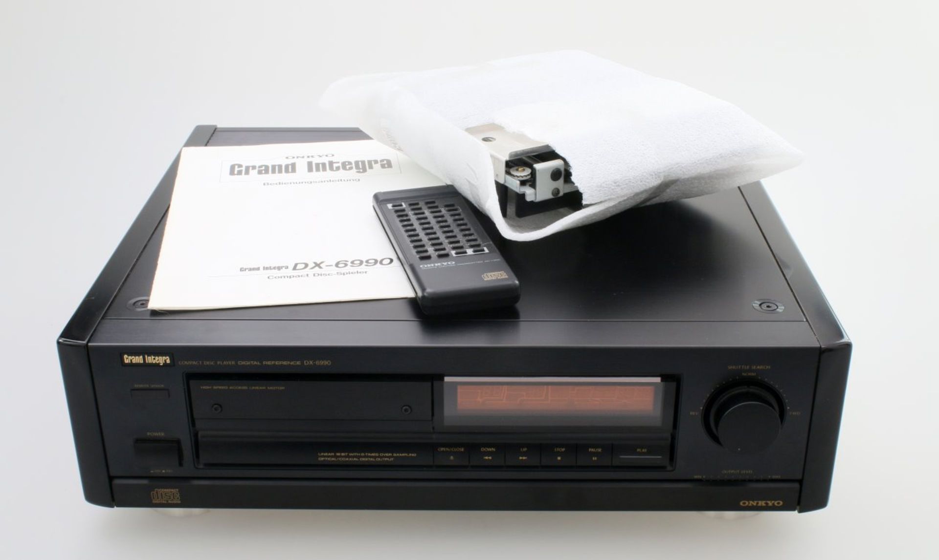 Onkyo - Modell DX-6990 Grand Integra - High End CD-Player Sehr guter Zustand, schwarz,