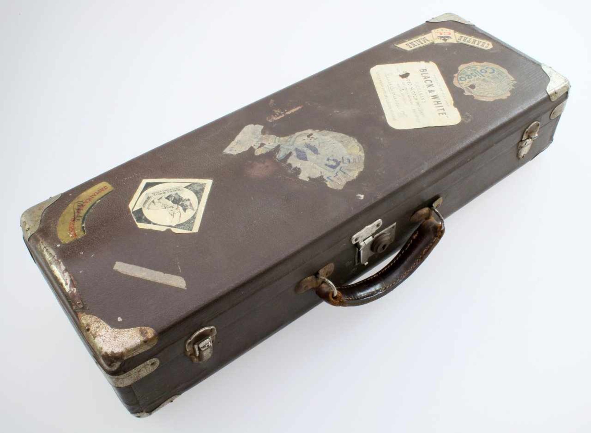 Trompete im Koffer Vernickelter Korpus, drei Ventile, Wasserklappe, gemarkt "RM" und nummeriert " - Bild 6 aus 6