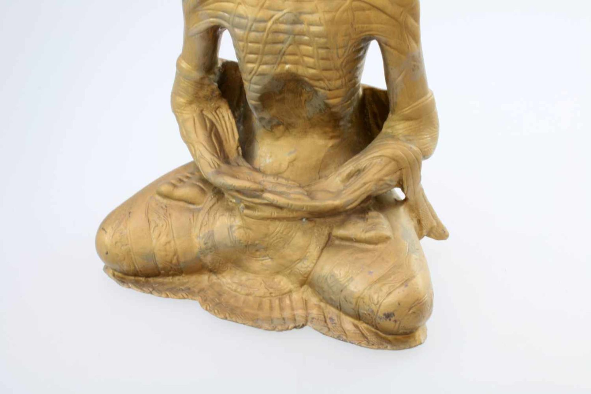 Hunger-Buddha - Indien Figur in Meditation versunken, aufsteckbare Korona, Messingguss. Höhe: 38 - Bild 4 aus 4