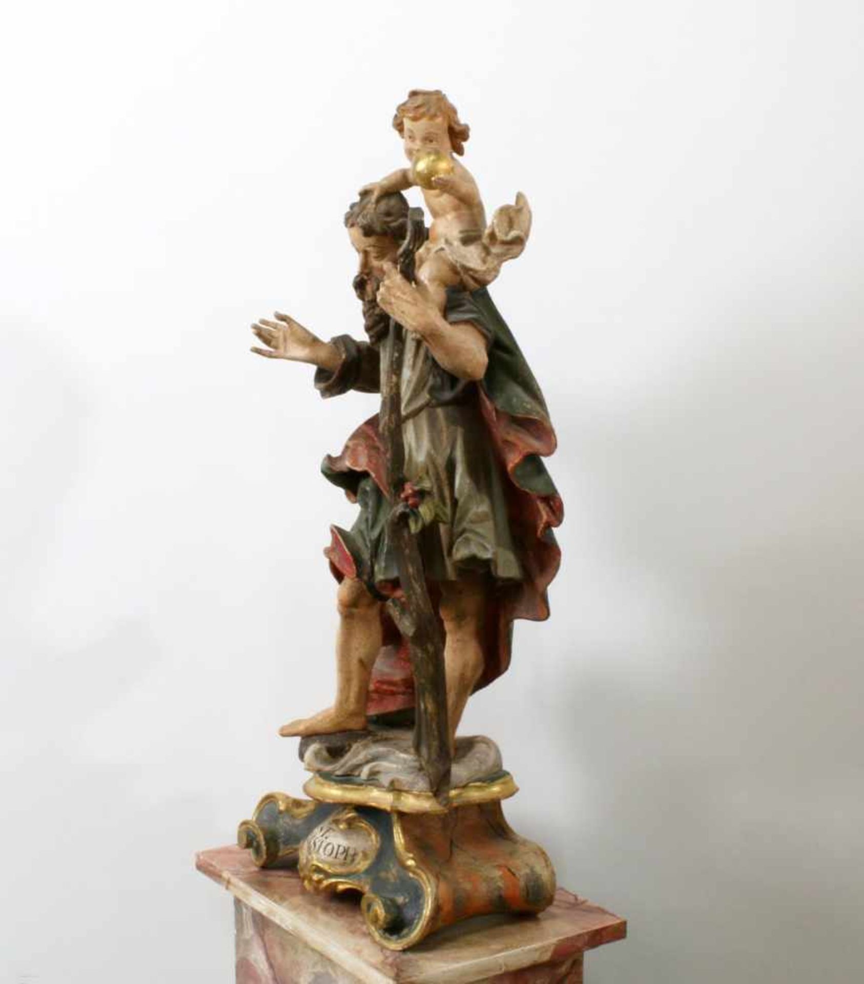 Große Holzfigur - St. Christophorus Der Heilige schreitend im wehenden Umhang, feiner Faltenfall, - Bild 2 aus 5