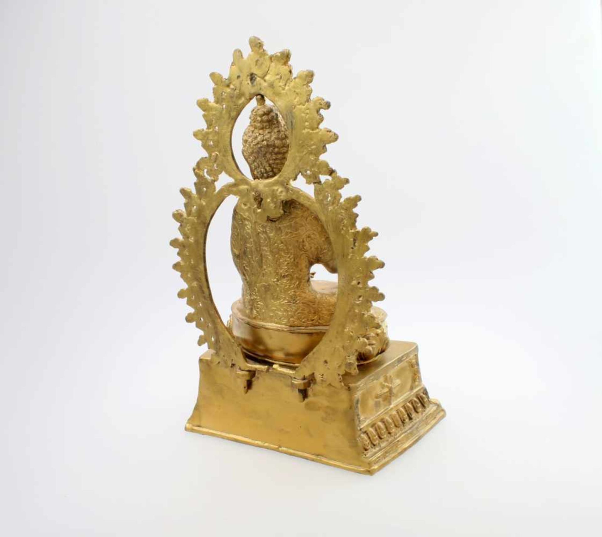 Buddha - Nordindien "Die Erde als Zeuge anrufend", aufsteckbare Korona, im Lotussitz, auf ovalem - Bild 4 aus 5