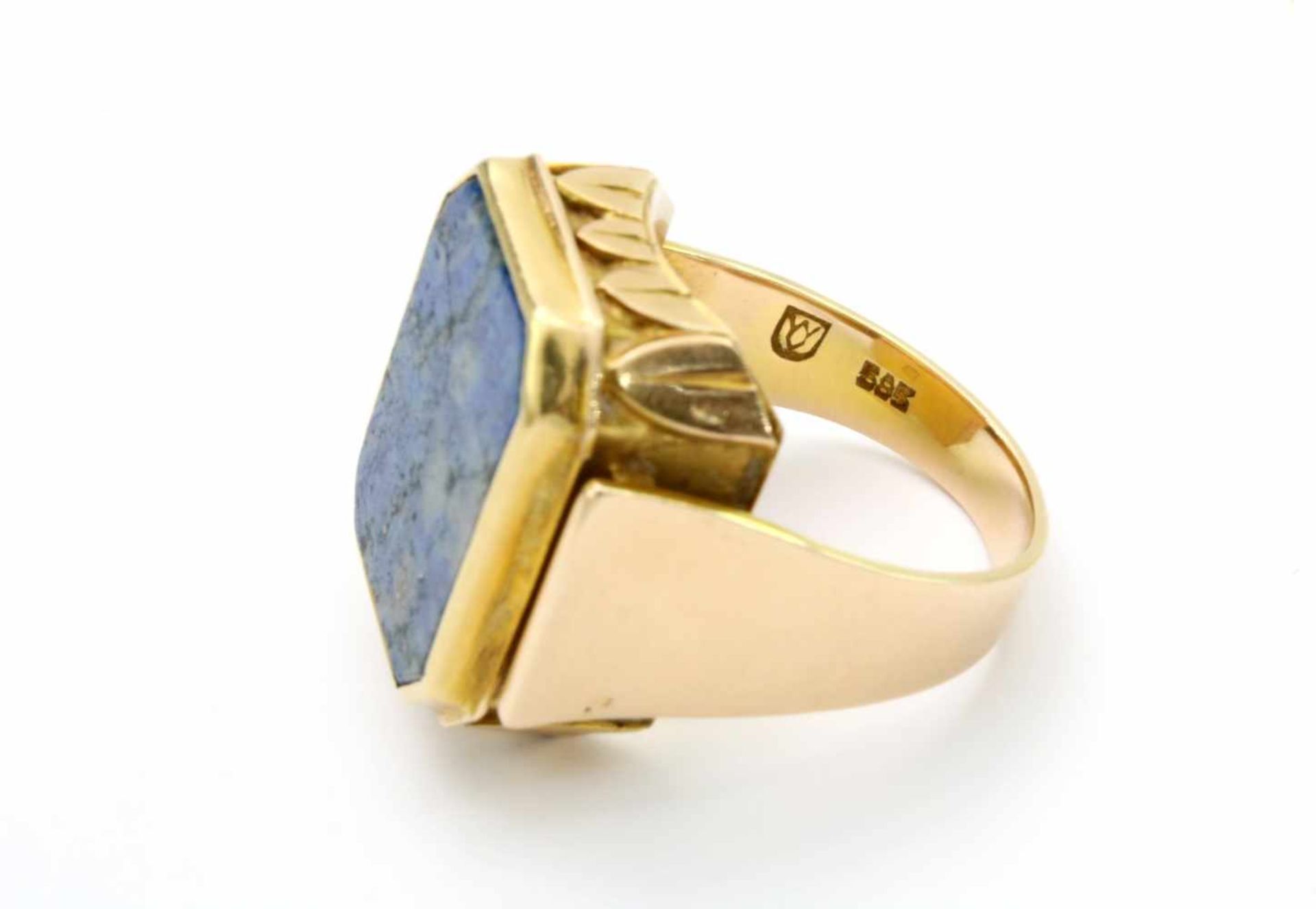 Herrenring Gelbgold - Lapislazuli GG 585, massive Fassung, am Rand Zungenfries, Stein achteckig - Bild 6 aus 6