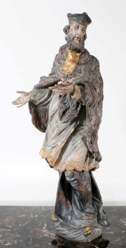 Große Holzfigur - Heiliger Franziskus Polychrom - und goldstaffiert, aufwendig geschnitzter Umhang