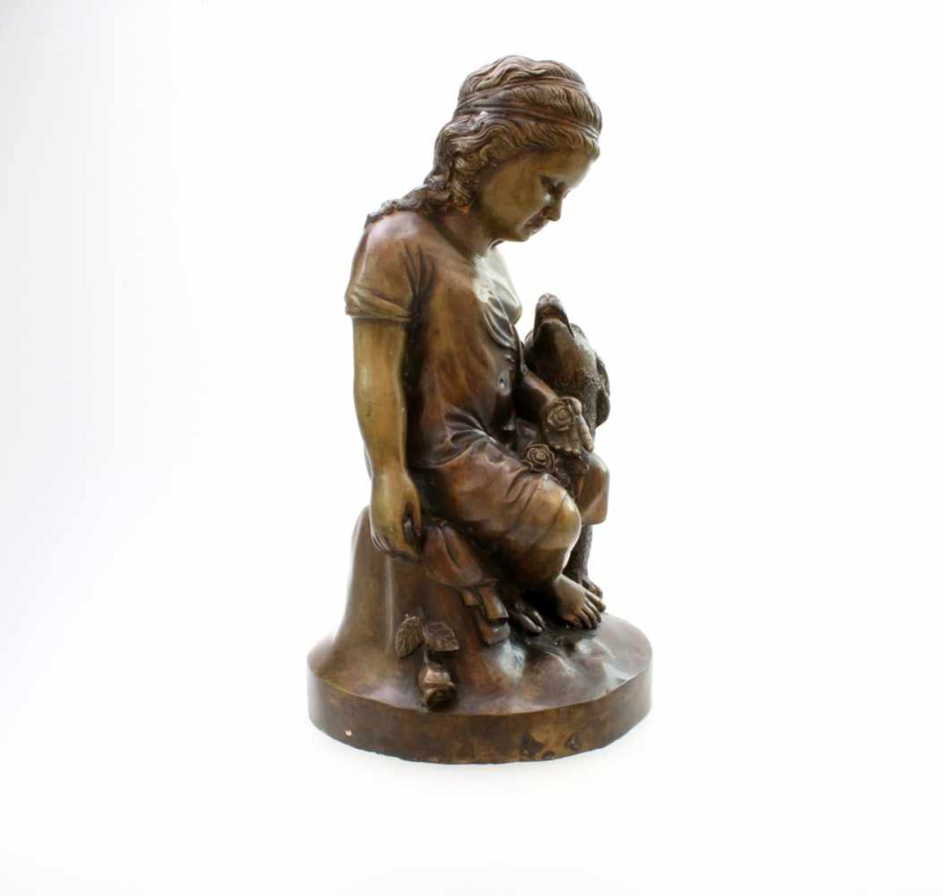 Bronzefigur "Mädchen mit Hund" Feine, detaillierte Arbeit, empathische Darstellung eines traurigen - Bild 2 aus 5