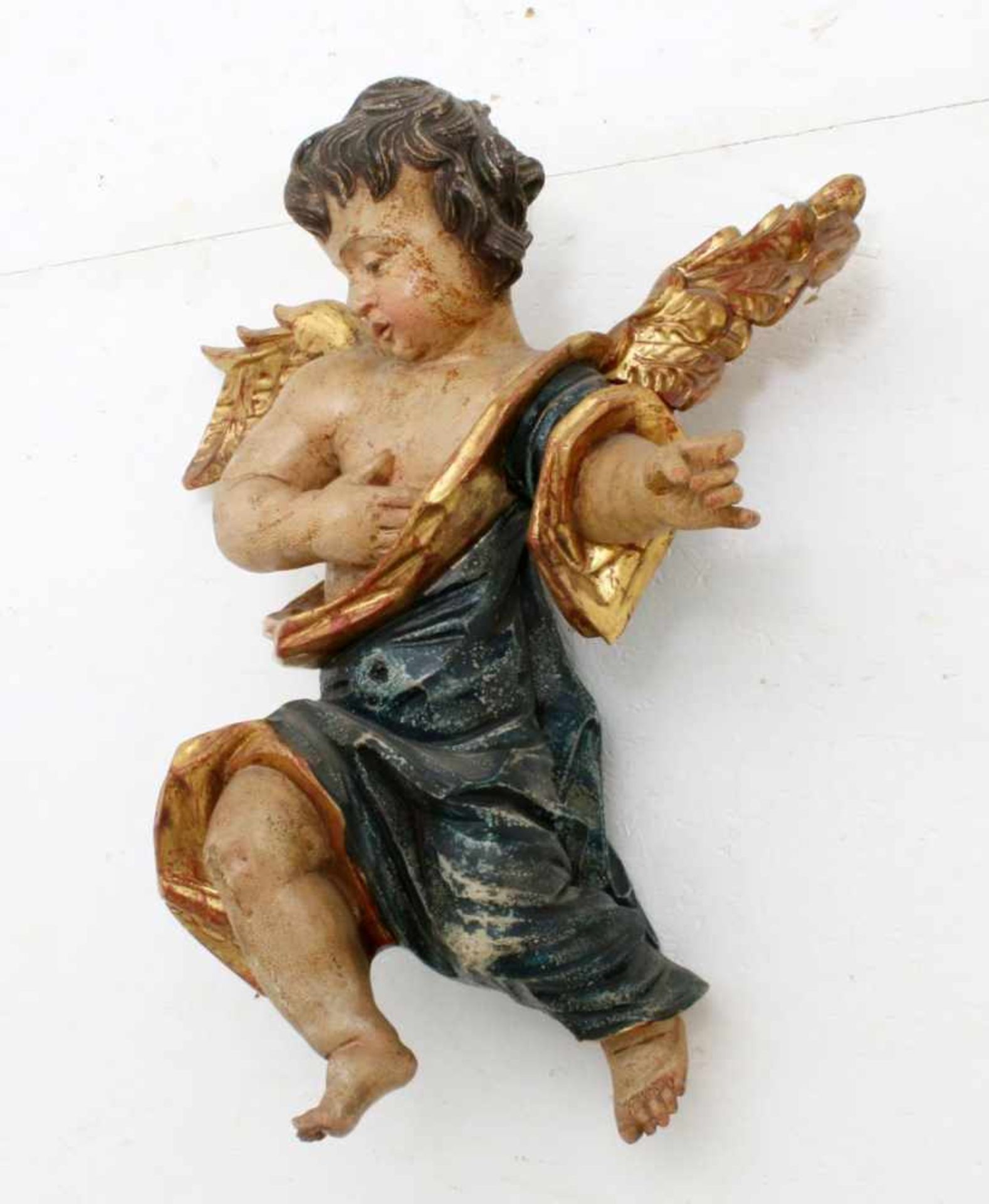Große Holzfigur - Barockengel Polychrom- und goldstaffiert, antikisiert - Krakelee, feine, - Bild 2 aus 3