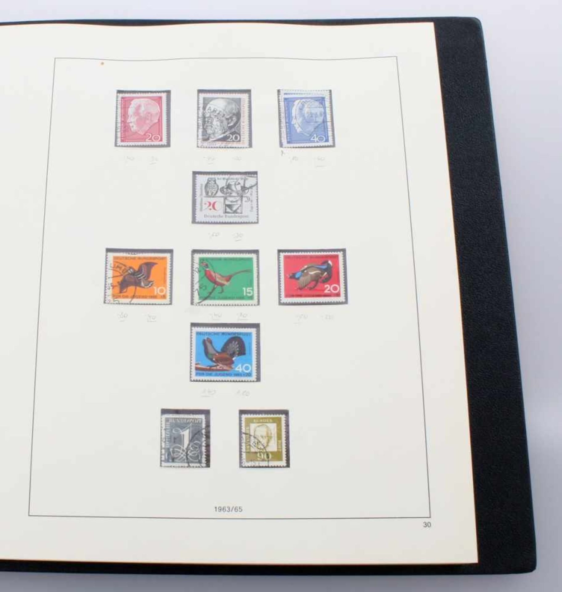 Briefmarkensammlung Deutschland 1949-1969 Fast vollständig im Safe Album. - Bild 4 aus 5