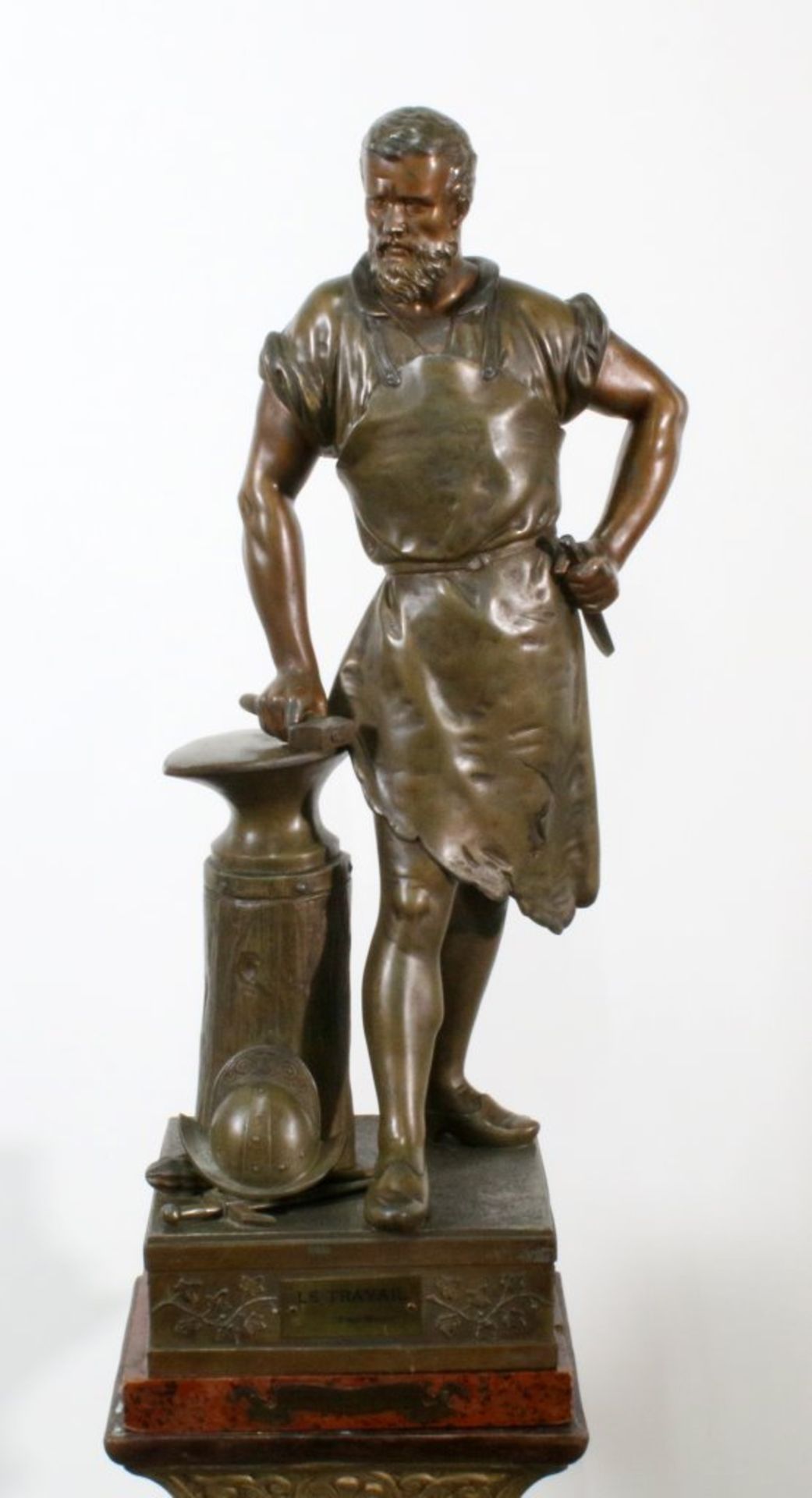 Skulptur des griechischen Gottes Hephaestus - François Mage Darstellung des Gottes in