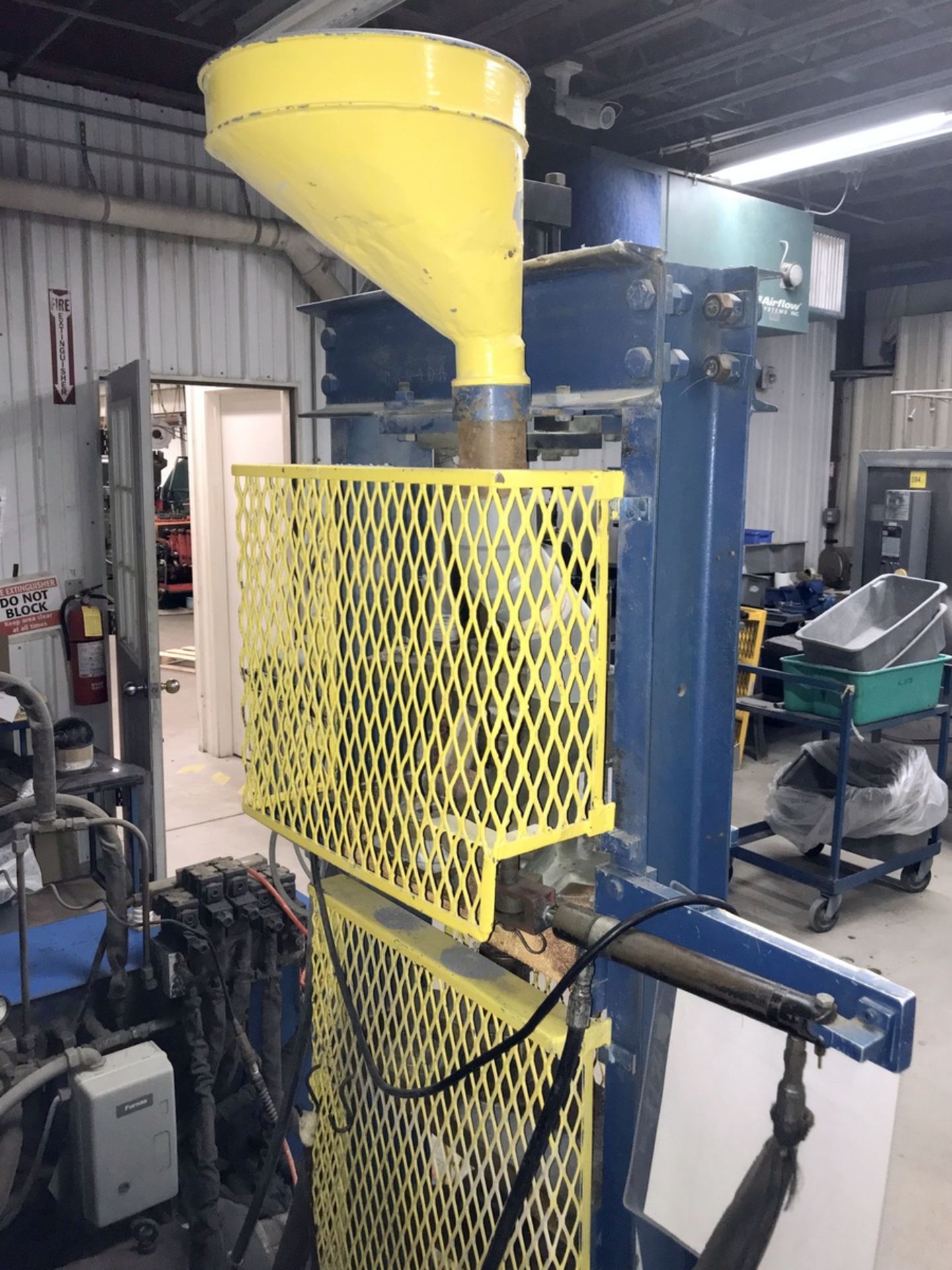 H-Frame Hydraulic Shop Press Retrofitted for Porcelain - Image 4 of 8