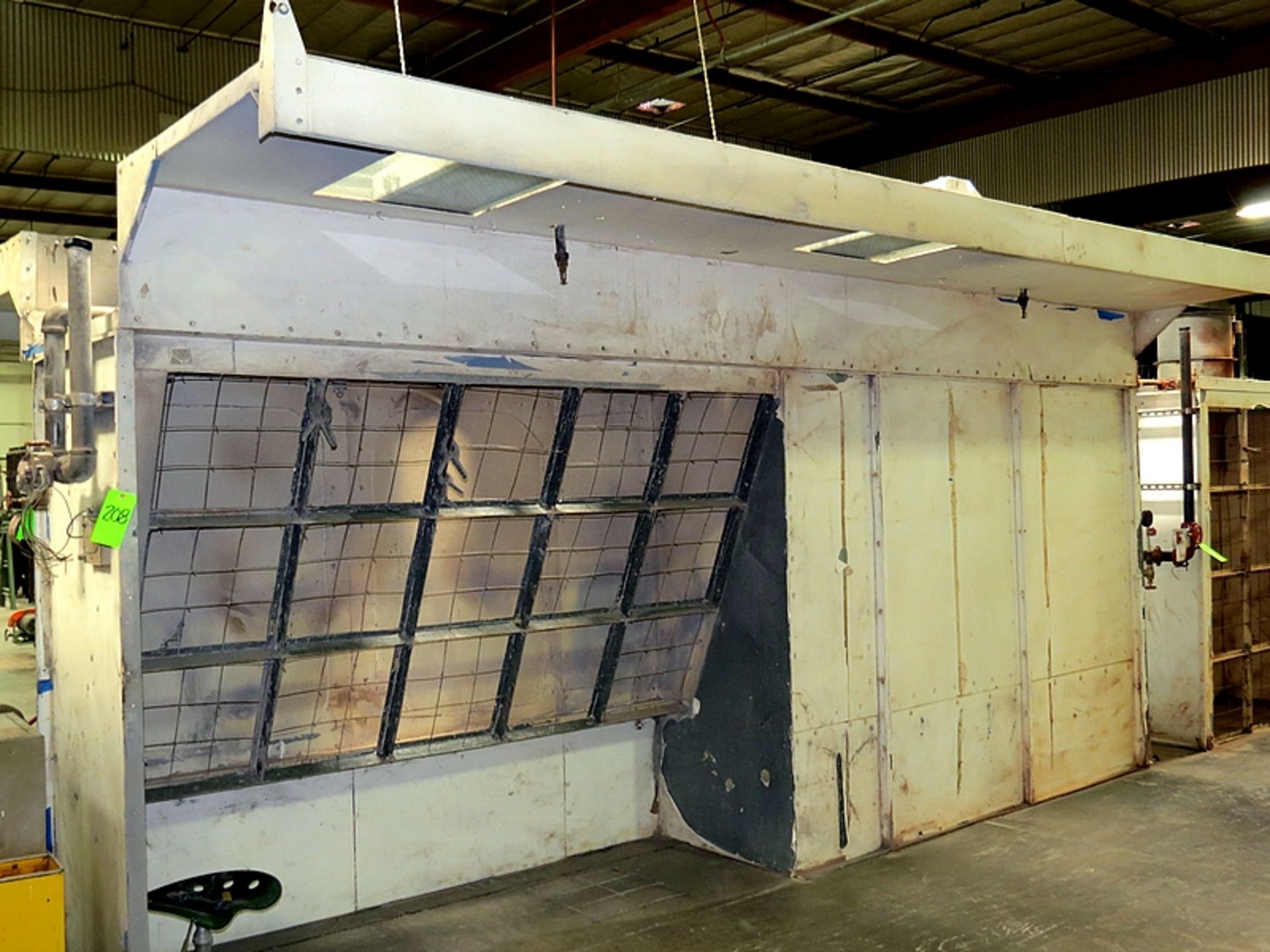 DOUBLE SIDED PAINT BOOTH