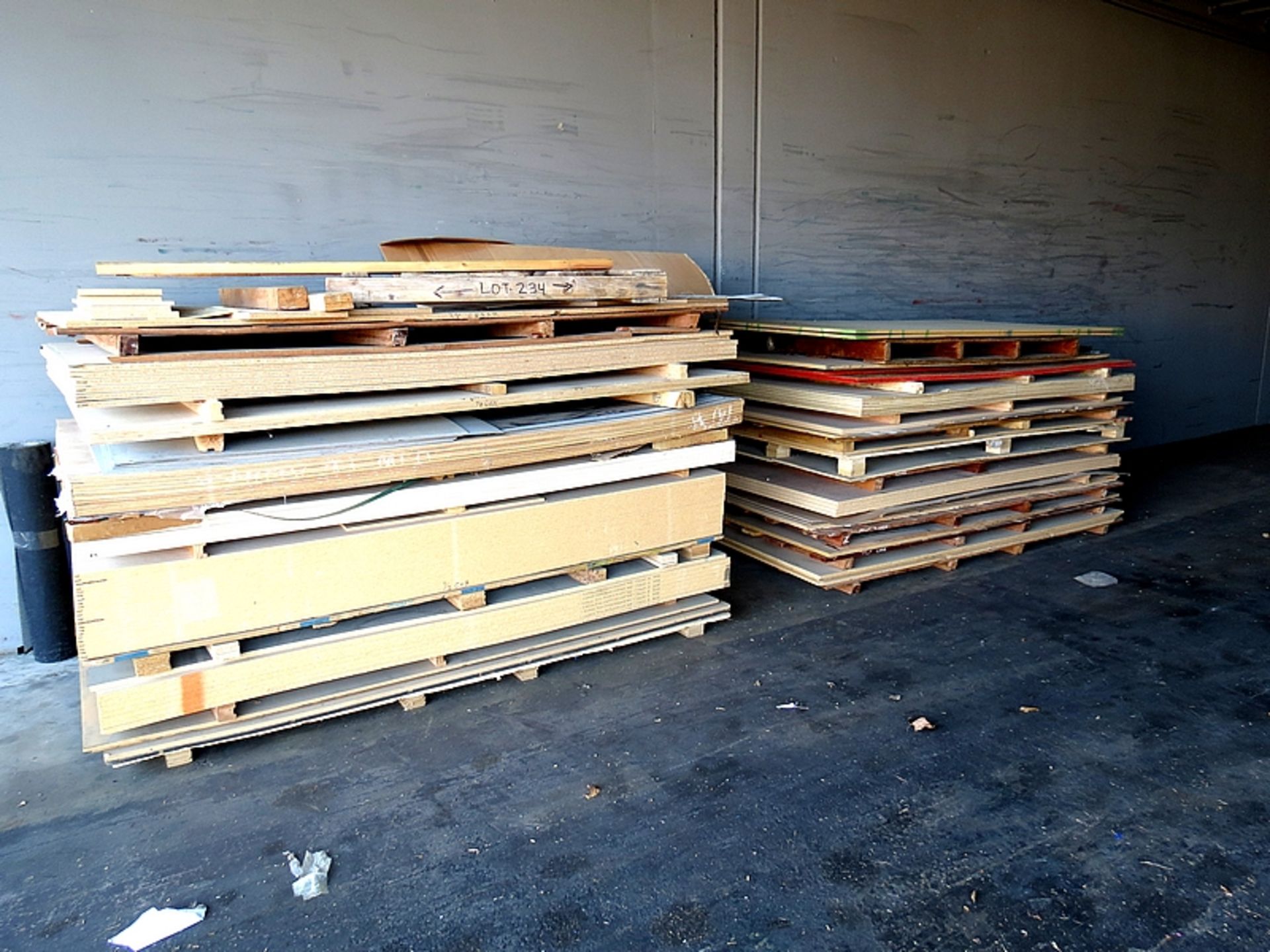 LOT ASSORTED SHEETS OF WOOD - Image 2 of 3