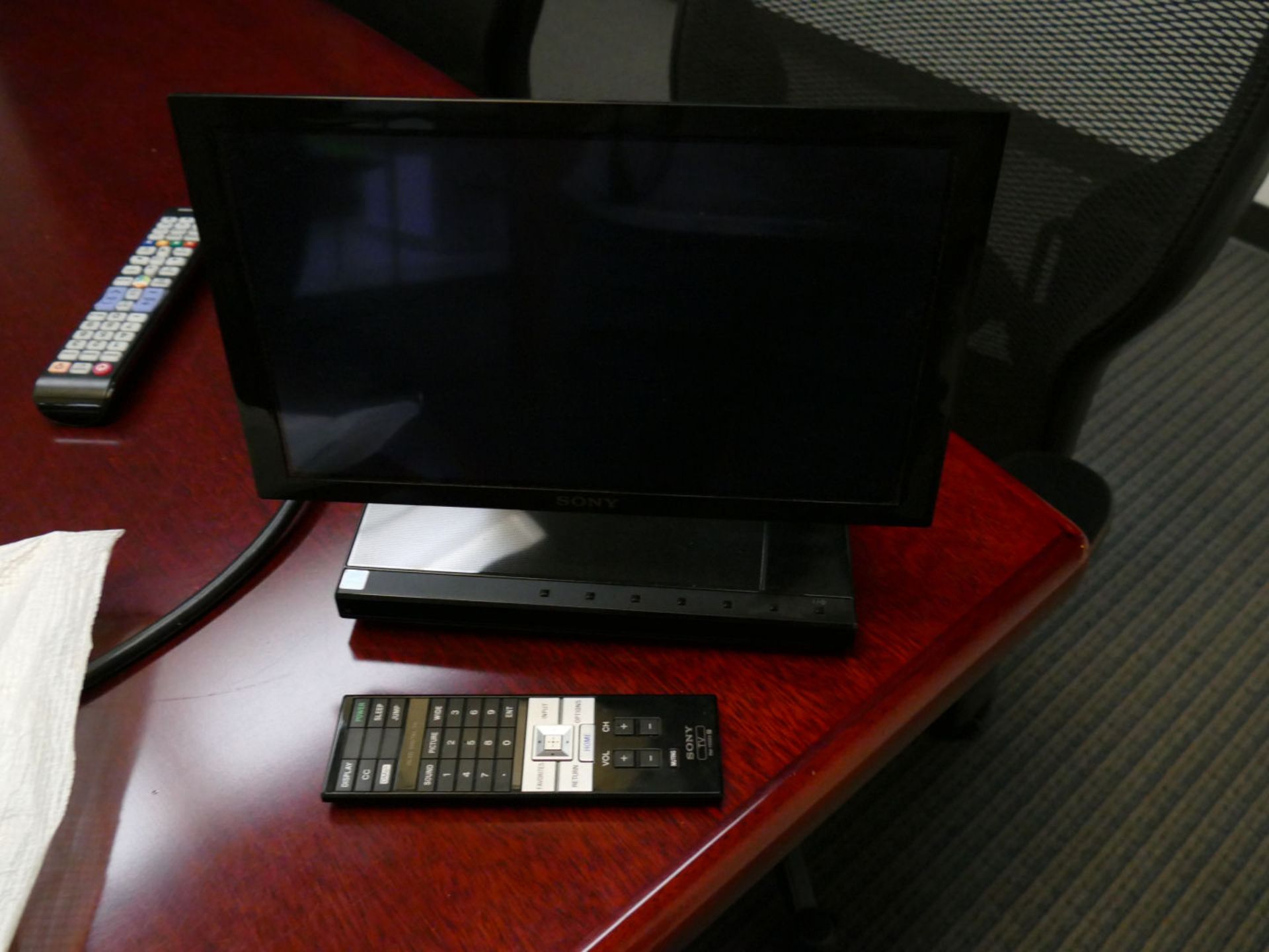 SONY XEL-1 OLED 11" DIGITAL TV (CONFERENCE ROOM)