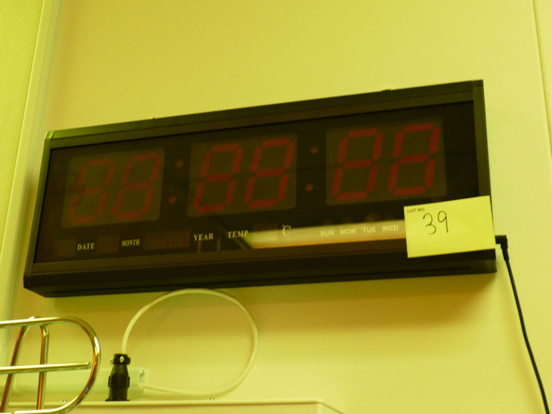 DIGITAL LAB WALL CLOCK (CLEAN ROOM)