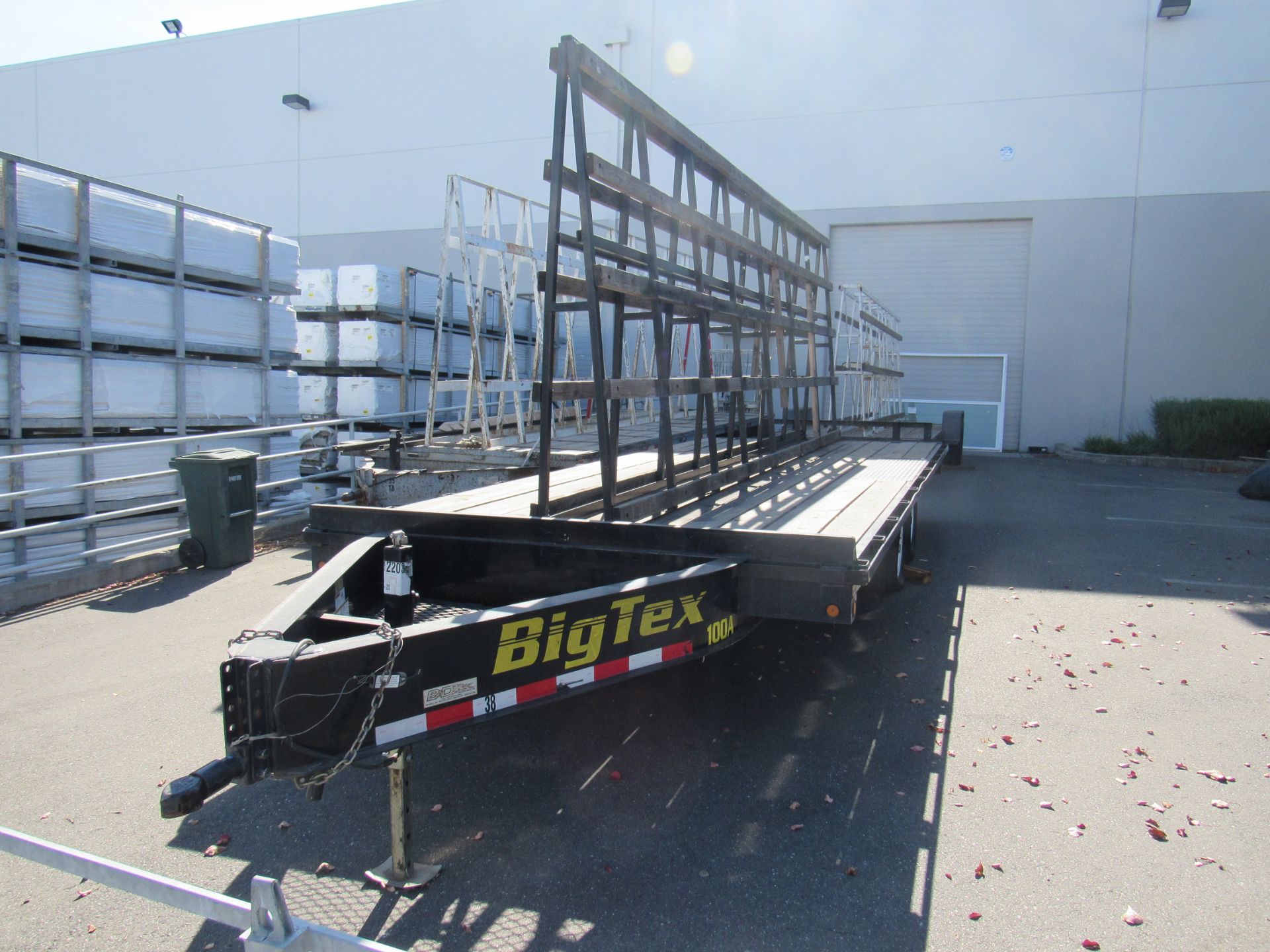 2015 BIG TEX 20' TRAILER LIC. NO. 4PA8220 VIN: 16VFX2020F2012203 (LOCATED IN FAIRFIELD CA.) - Image 3 of 4