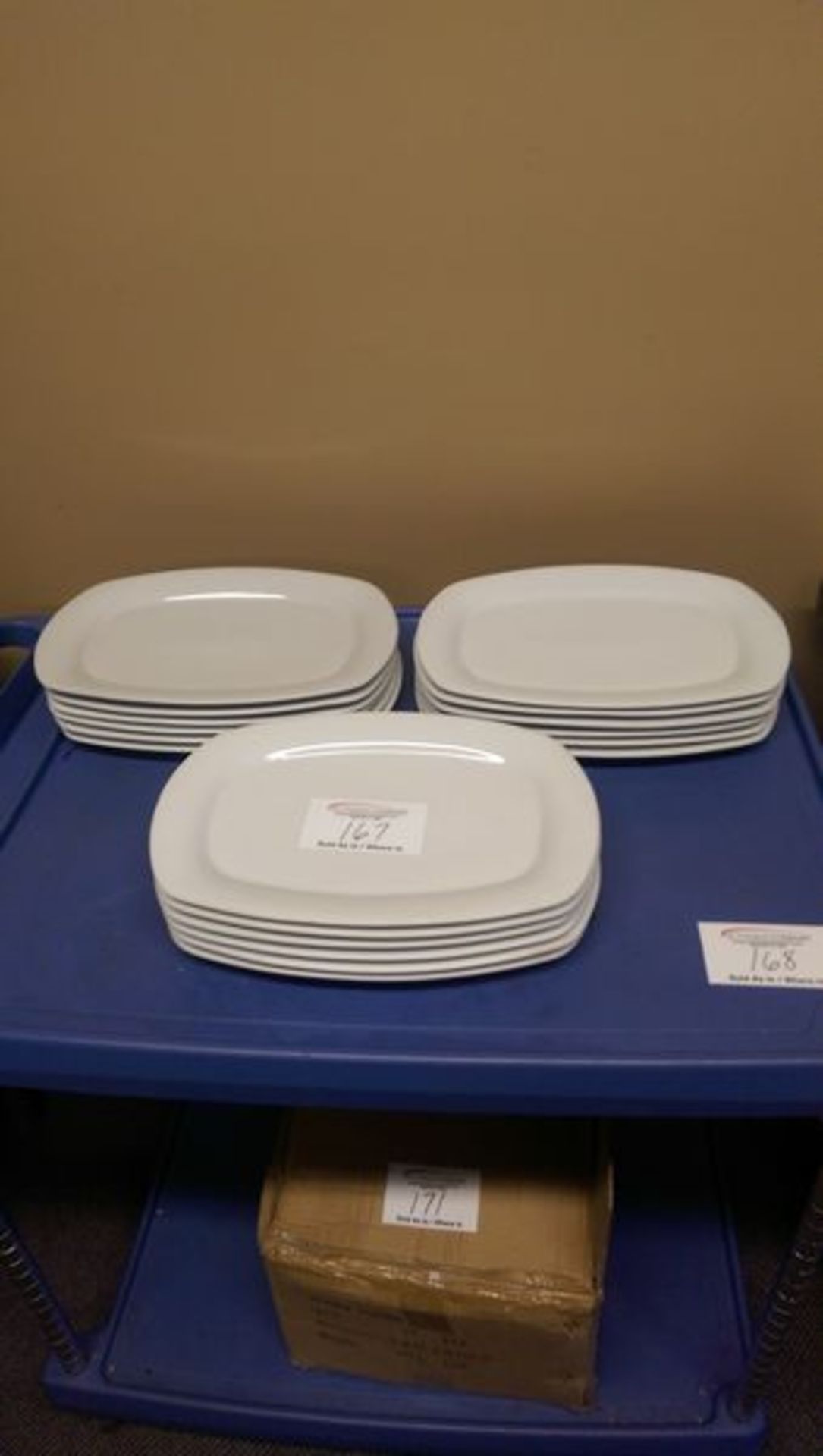 18 New Oval Platters