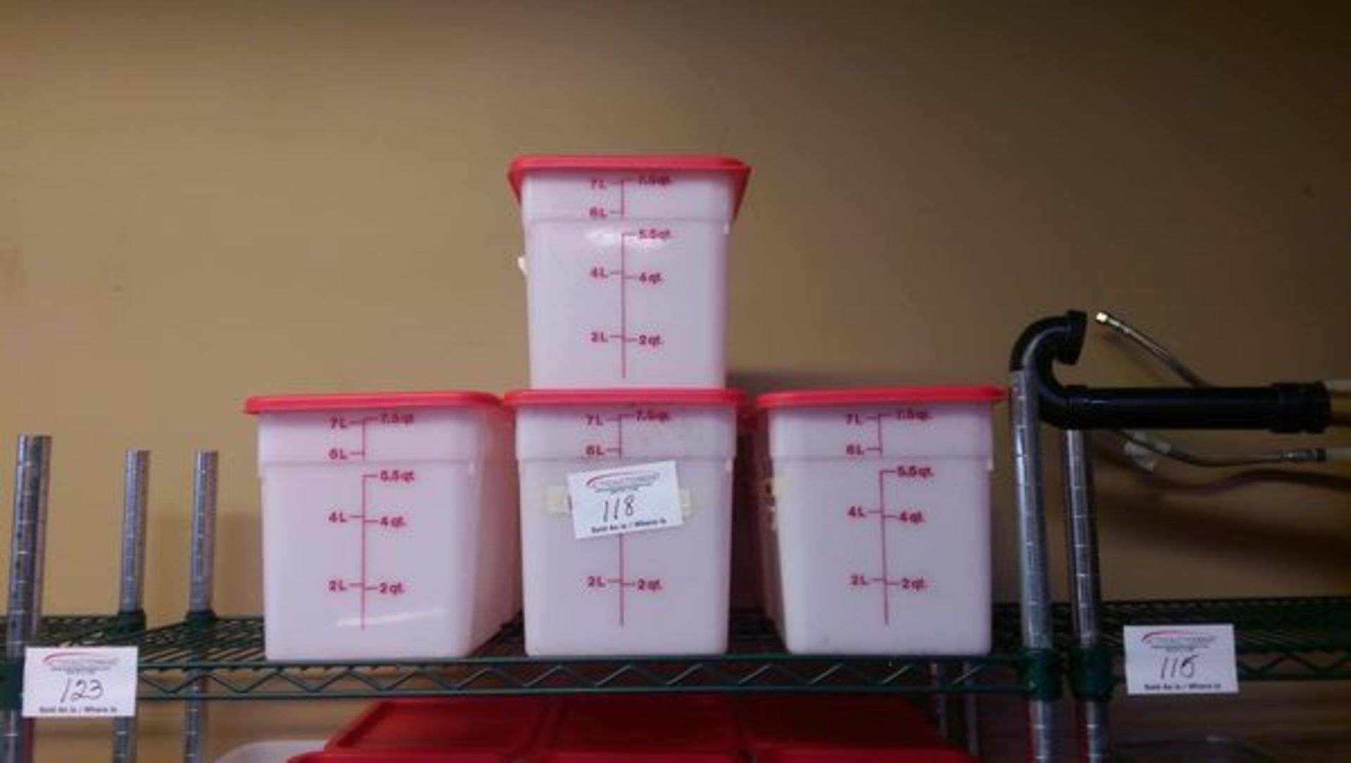 7 - 7.5 Quart Square Storage Bins with Lids