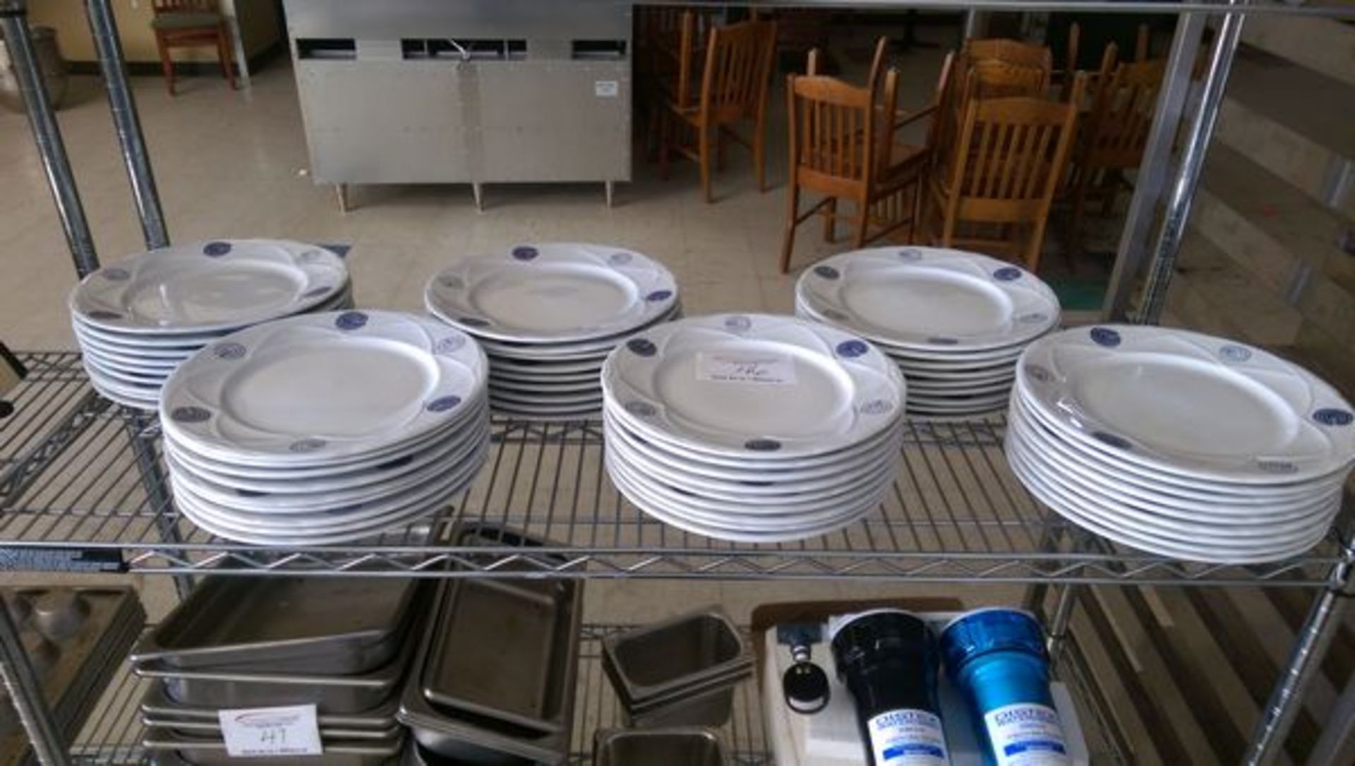 60 - 11" Round Dinner Plates