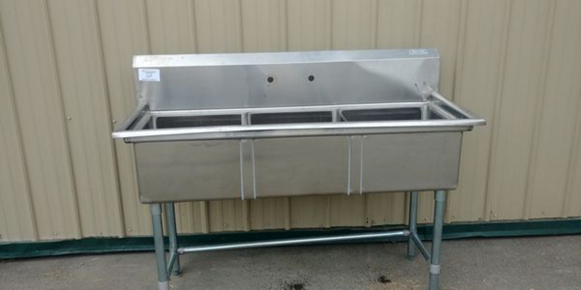 EFI 3 Compartment Stainless Steel Sink