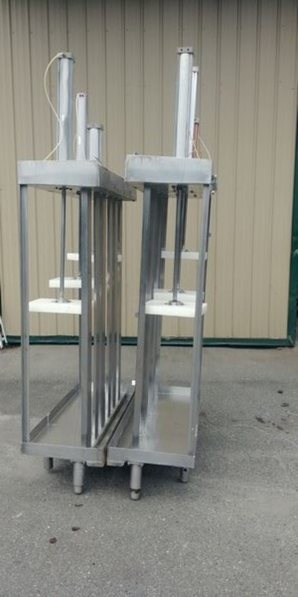 Dual Upright Cheese Presses