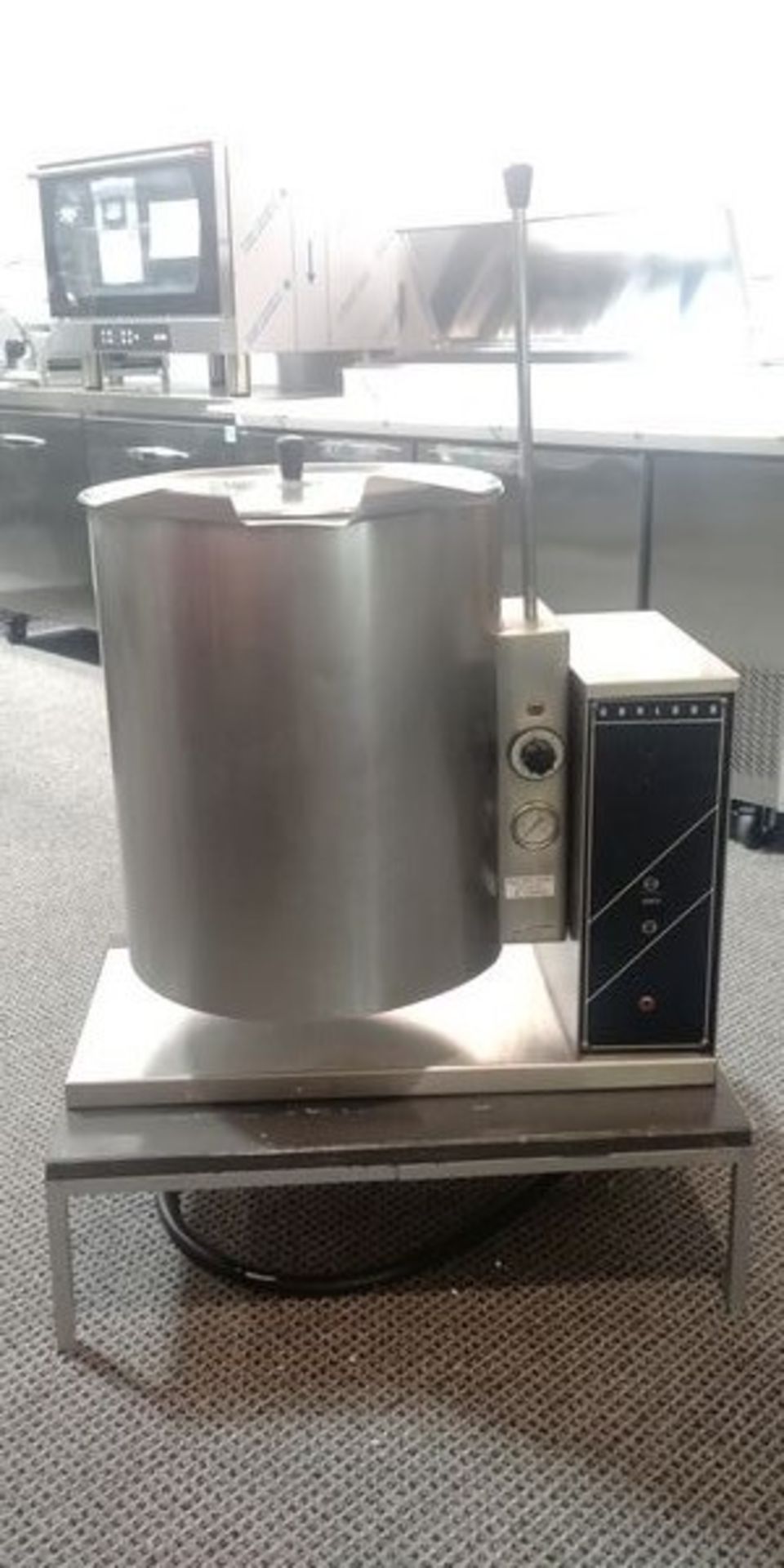 Garland Model KT12E Electric Tilting Kettle