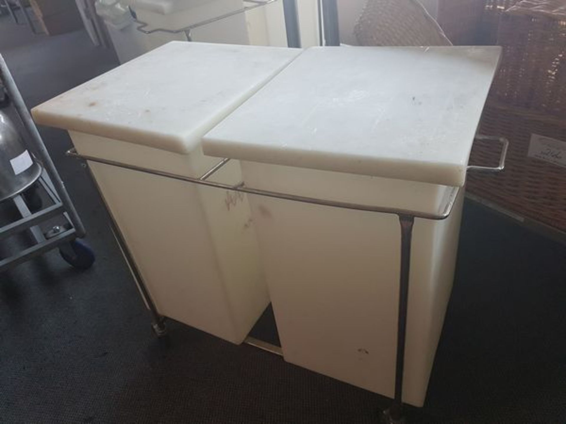 2 Compartment Ingredient Bin