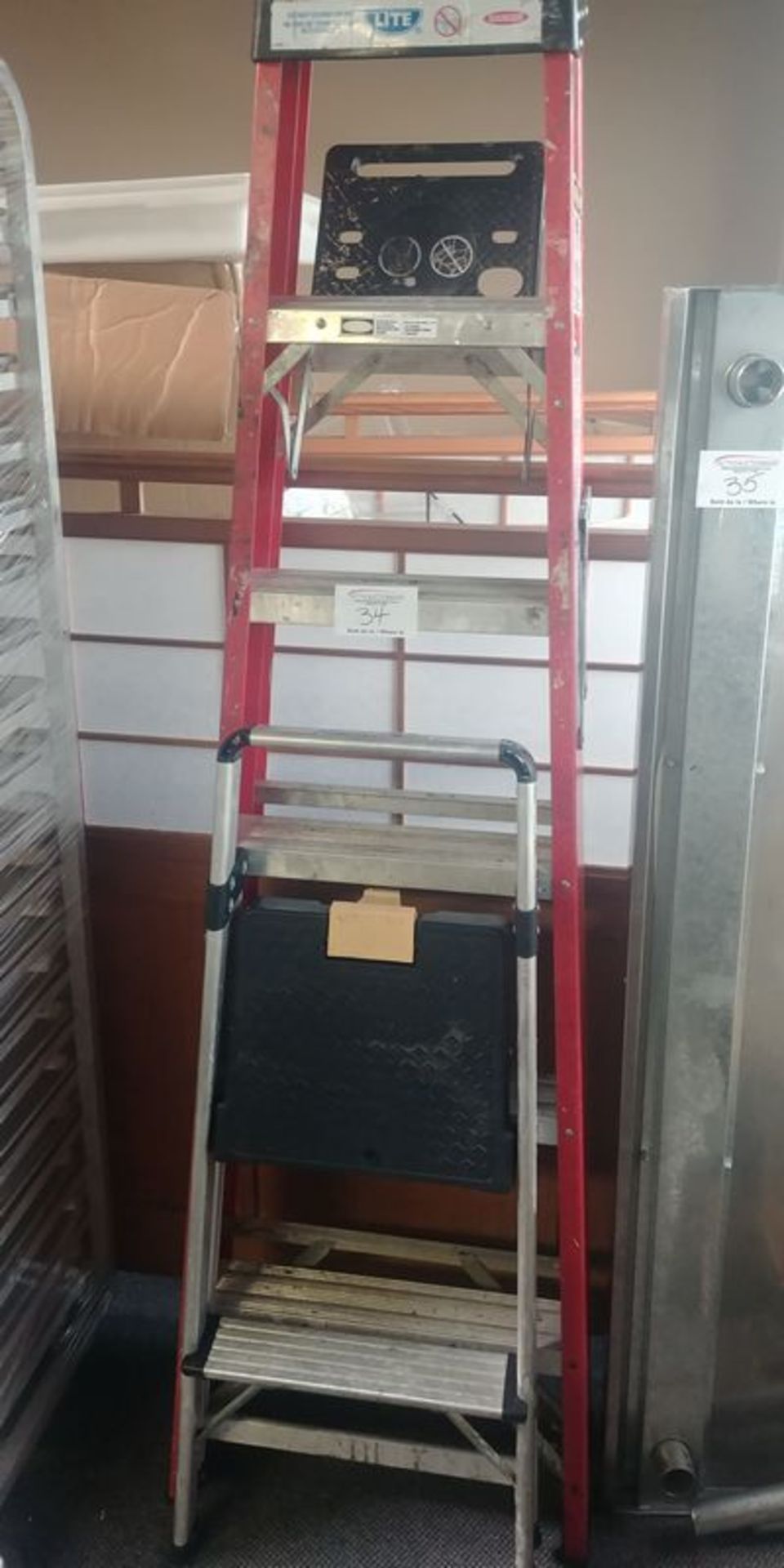 Fiberglass and Aluminum Ladders