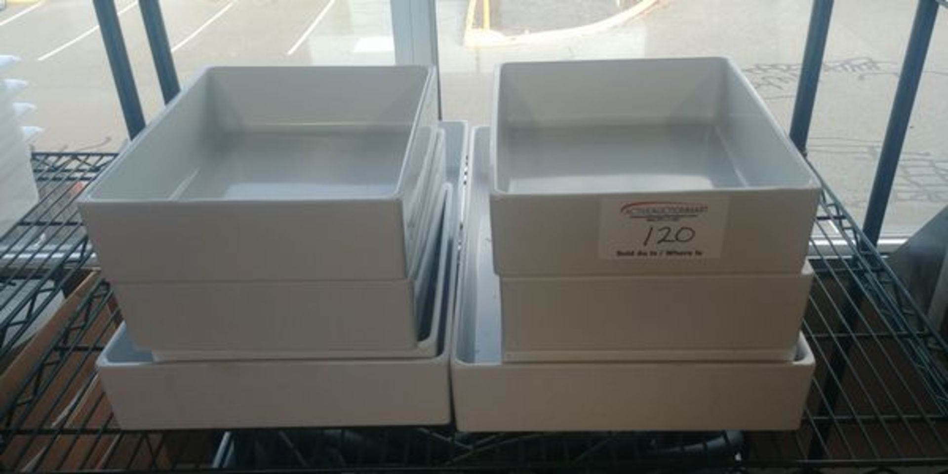 8 White Display Bins