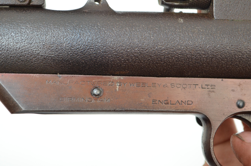 A Webley & Scott service air rifle mkII .22 break barrel air rifle, length 106cm (barrel pitted). - Image 3 of 3