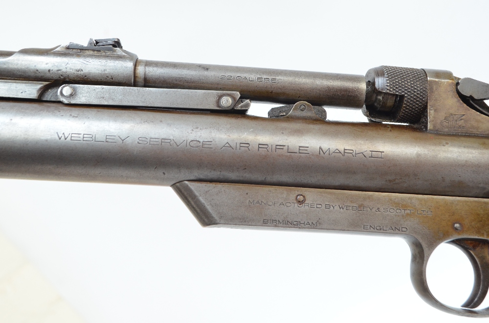 A Webley service air rifle mkII .22 break barrel air rifle, length 107cm, SN:S1282. - Image 4 of 4